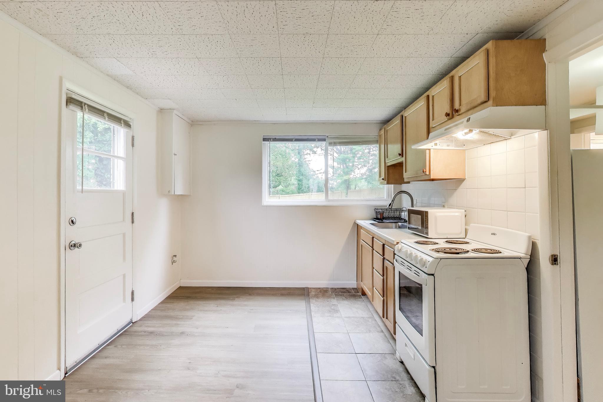 ASPEN HILL PARK - Residential