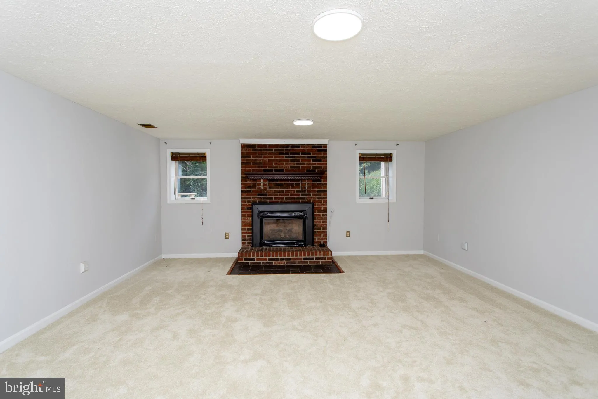 Mechanicsville, Maryland 20659, United States, 6 Bedrooms Bedrooms, ,3 BathroomsBathrooms,Residential,Coming Soon,173340