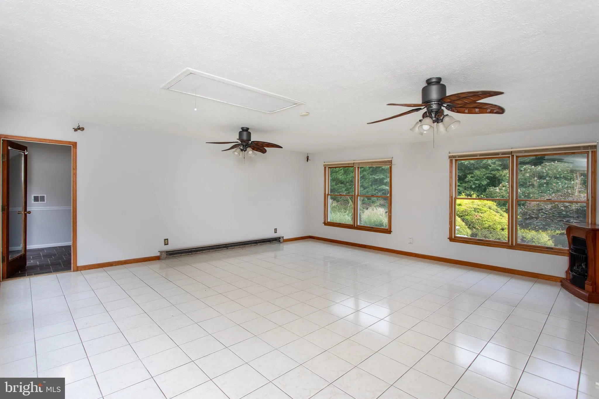 Mechanicsville, Maryland 20659, United States, 6 Bedrooms Bedrooms, ,3 BathroomsBathrooms,Residential,Coming Soon,173340