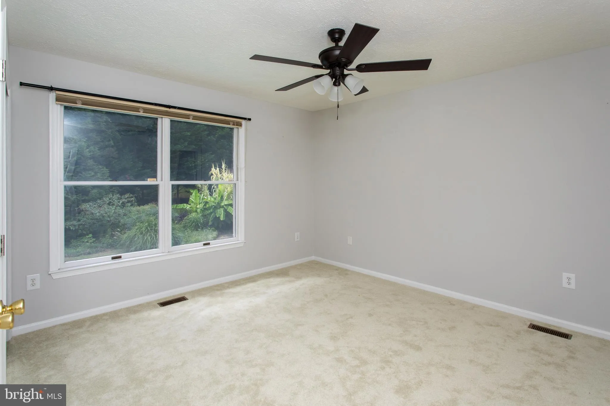 Mechanicsville, Maryland 20659, United States, 6 Bedrooms Bedrooms, ,3 BathroomsBathrooms,Residential,Coming Soon,173340