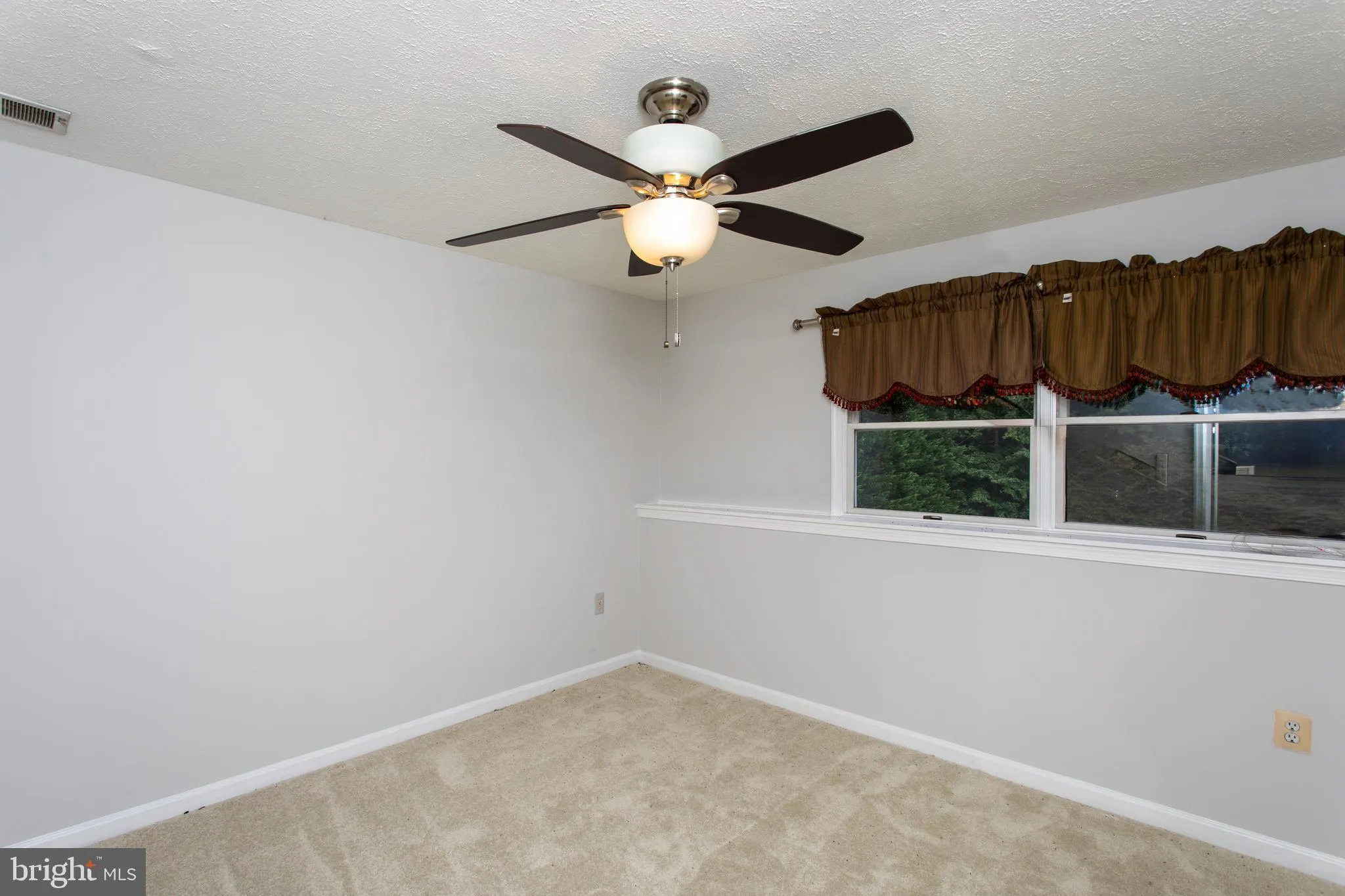 Mechanicsville, Maryland 20659, United States, 6 Bedrooms Bedrooms, ,3 BathroomsBathrooms,Residential,Coming Soon,173340