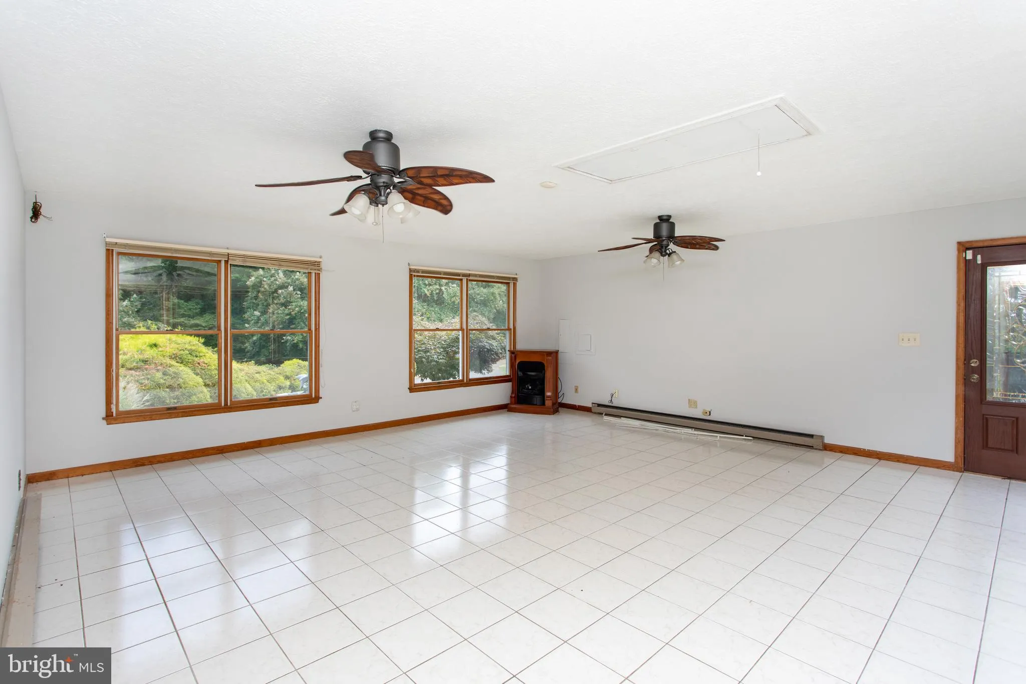 Mechanicsville, Maryland 20659, United States, 6 Bedrooms Bedrooms, ,3 BathroomsBathrooms,Residential,Coming Soon,173340