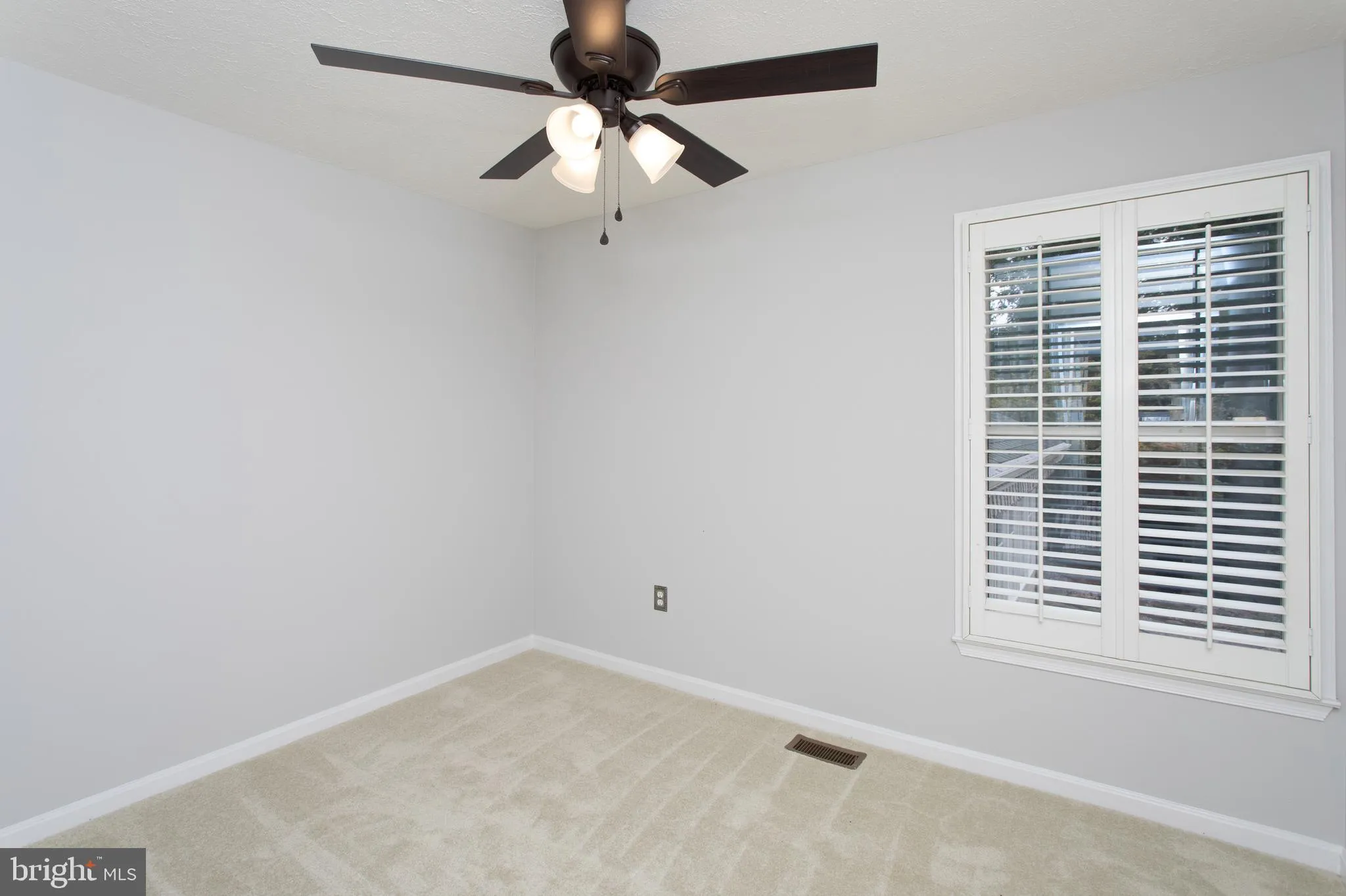 Mechanicsville, Maryland 20659, United States, 6 Bedrooms Bedrooms, ,3 BathroomsBathrooms,Residential,Coming Soon,173340