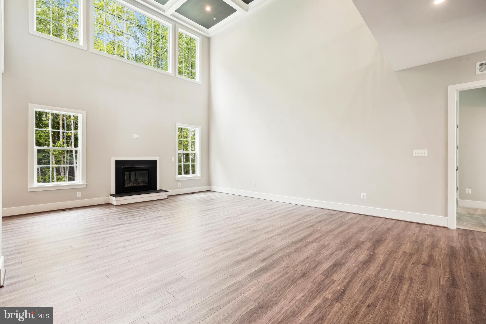 FAIRVIEW MANOR - Residential