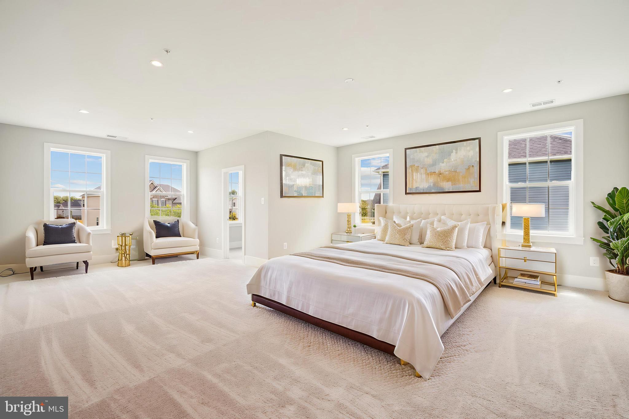 FAIRVIEW MANOR - Residential