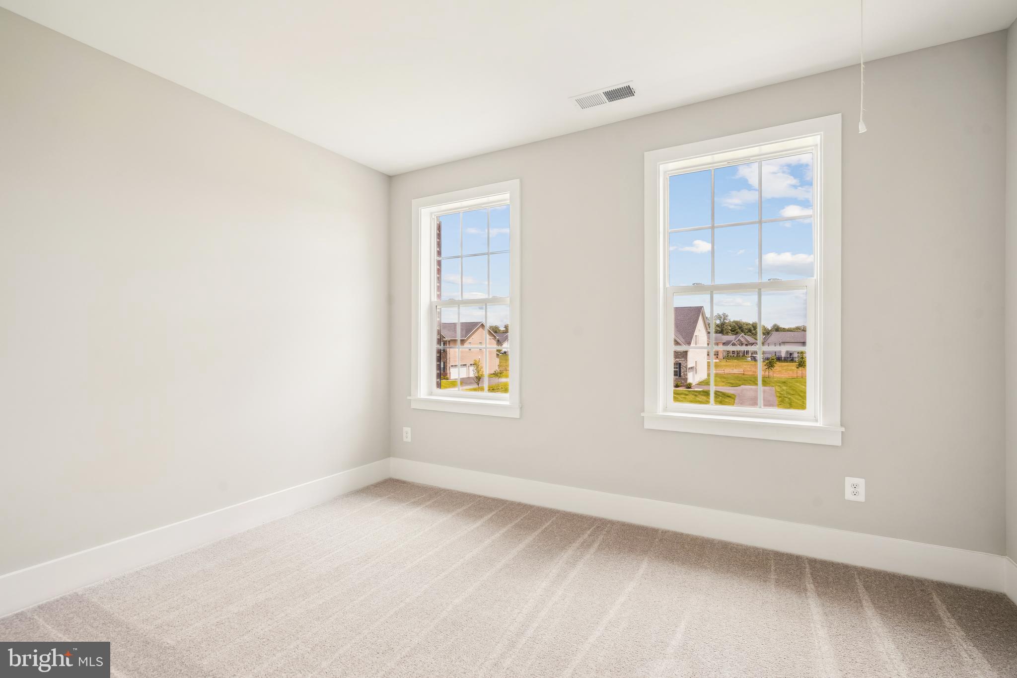 FAIRVIEW MANOR - Residential