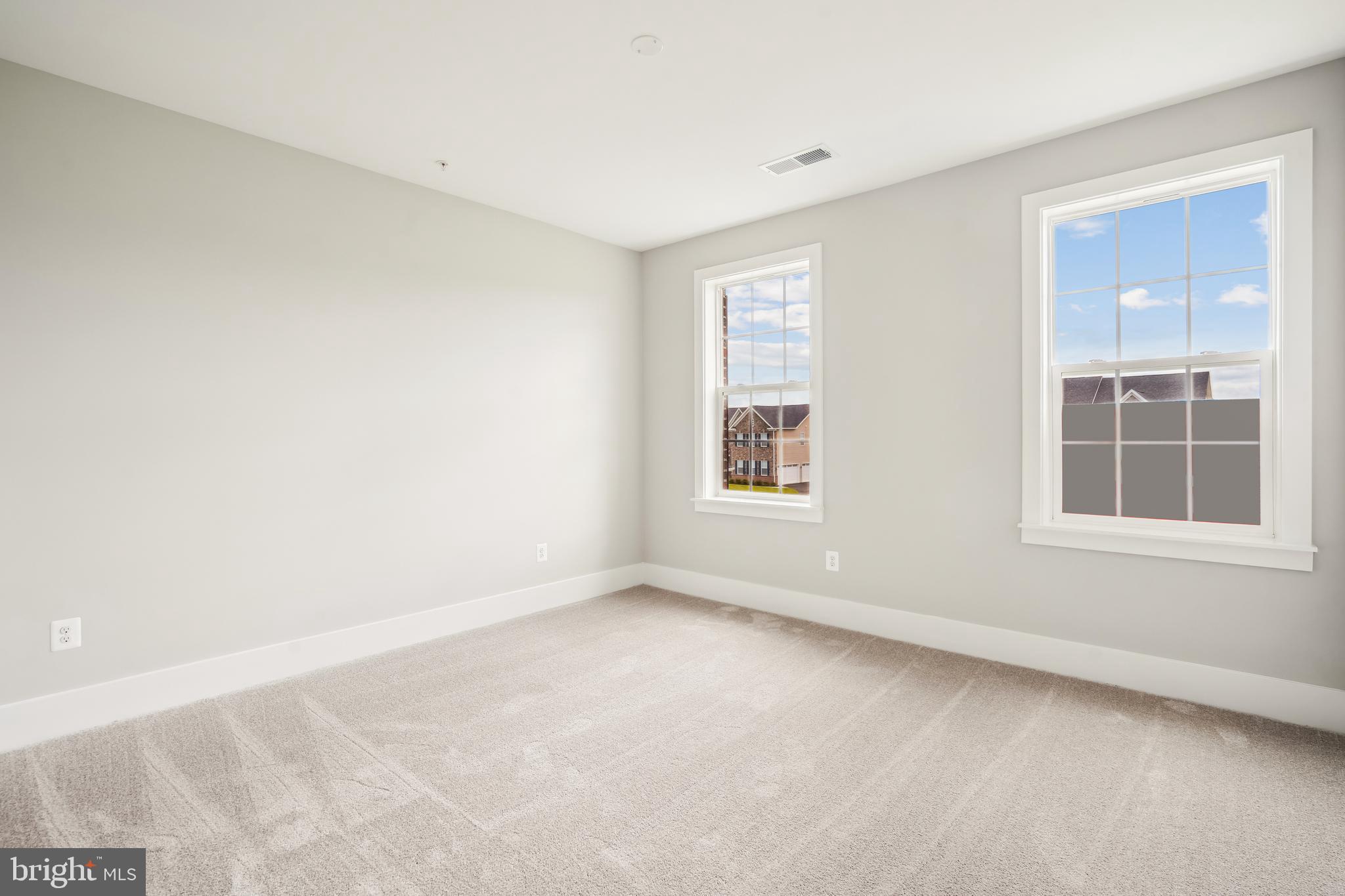 FAIRVIEW MANOR - Residential