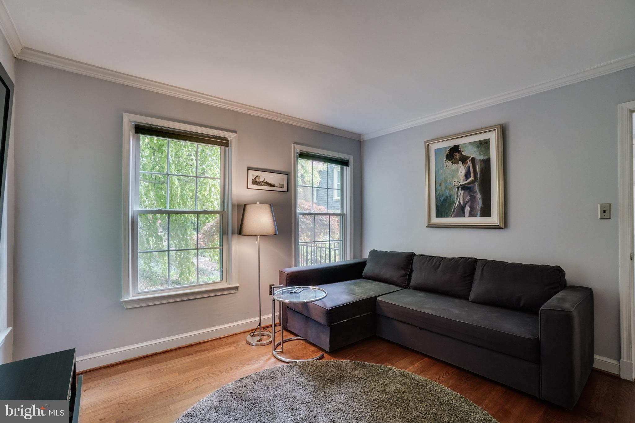 OAK CLUSTER - Residential Lease