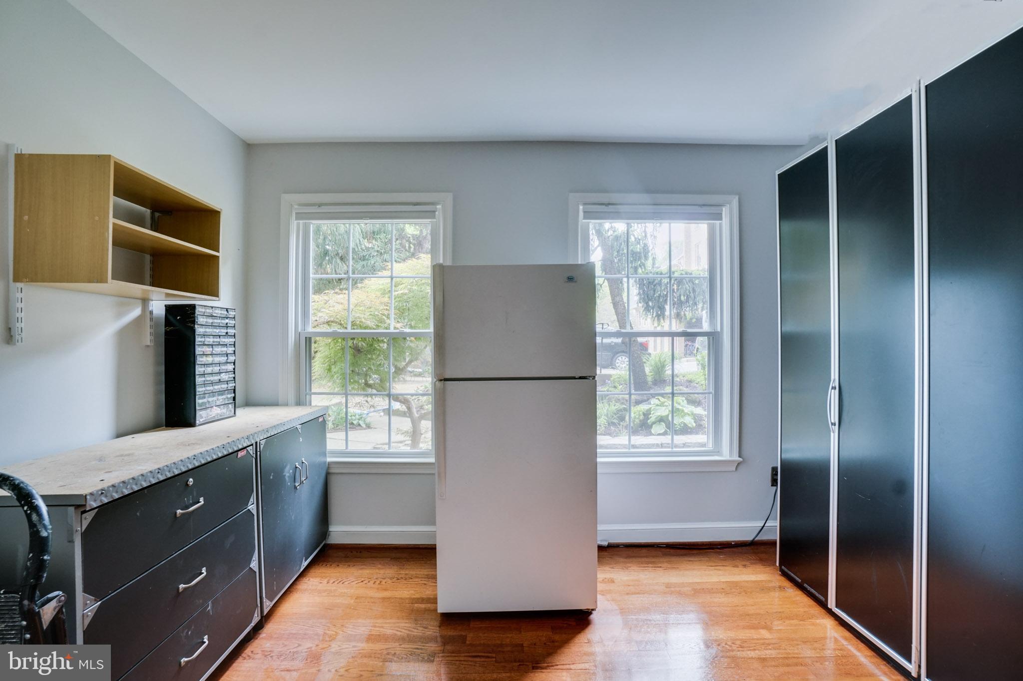 OAK CLUSTER - Residential Lease