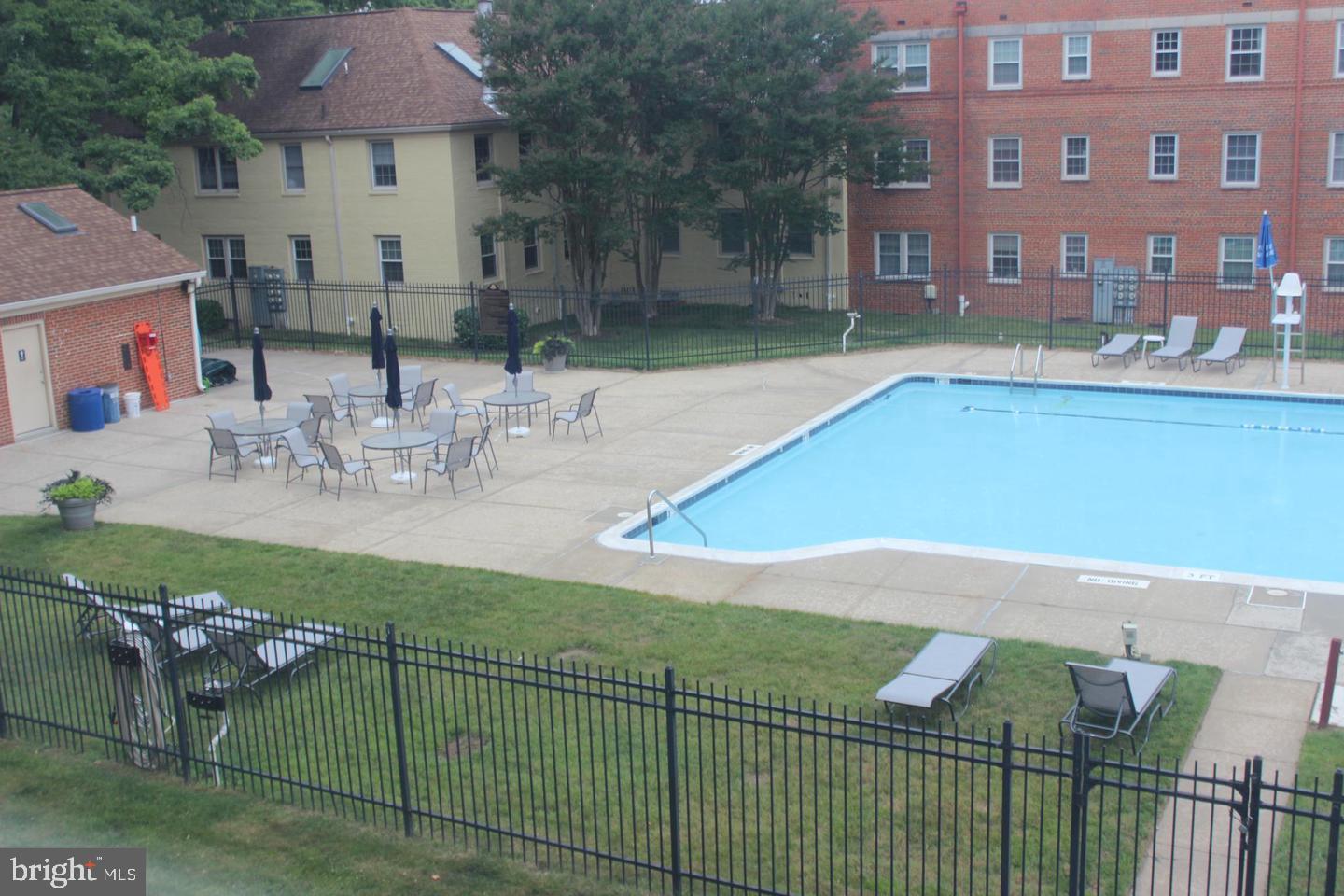 ROCK CREEK GARDENS - Residential Lease