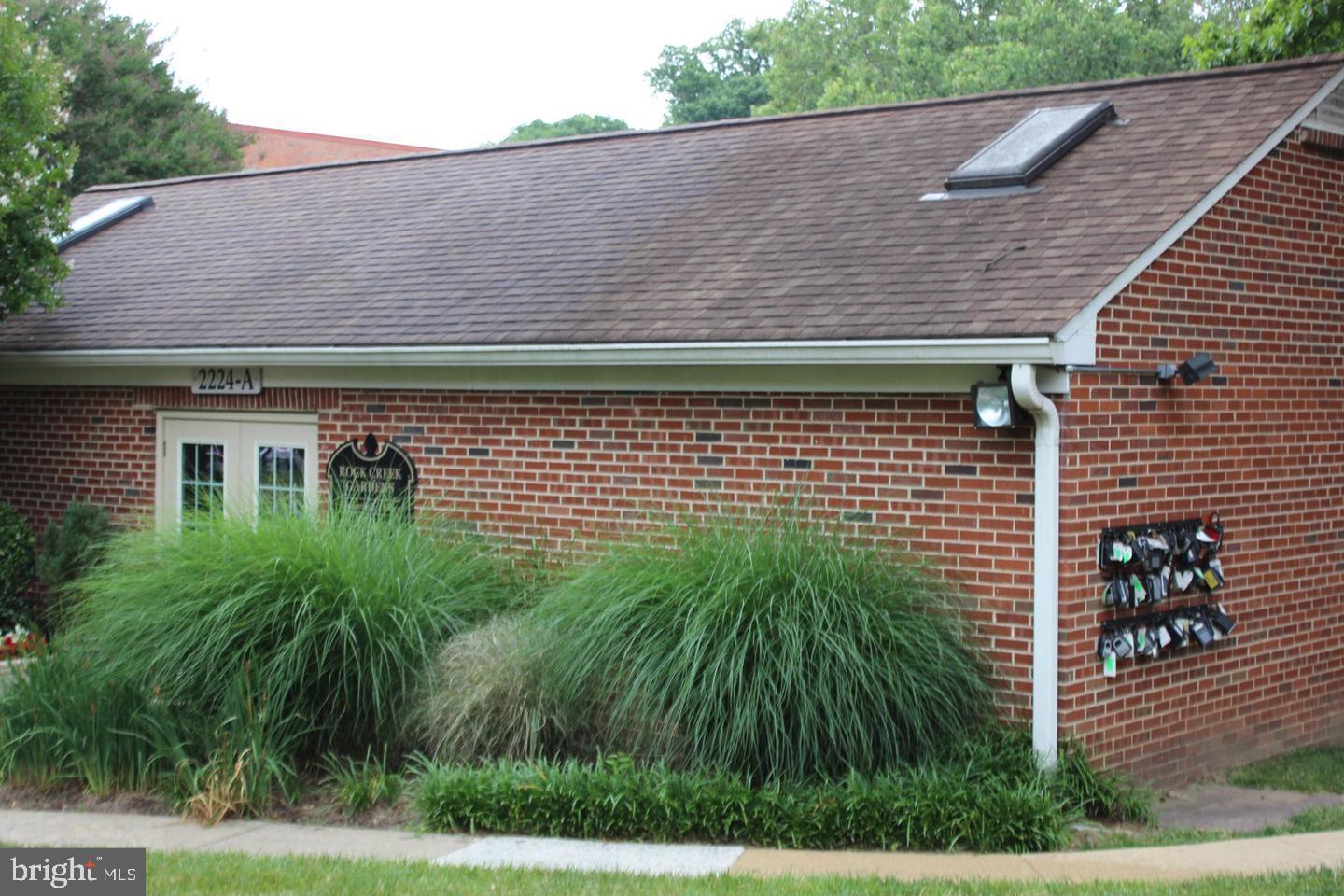 ROCK CREEK GARDENS - Residential Lease