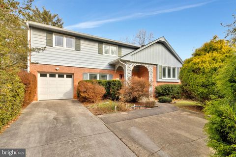 6011 BRADLEY BOULEVARD BETHESDA MD 20817