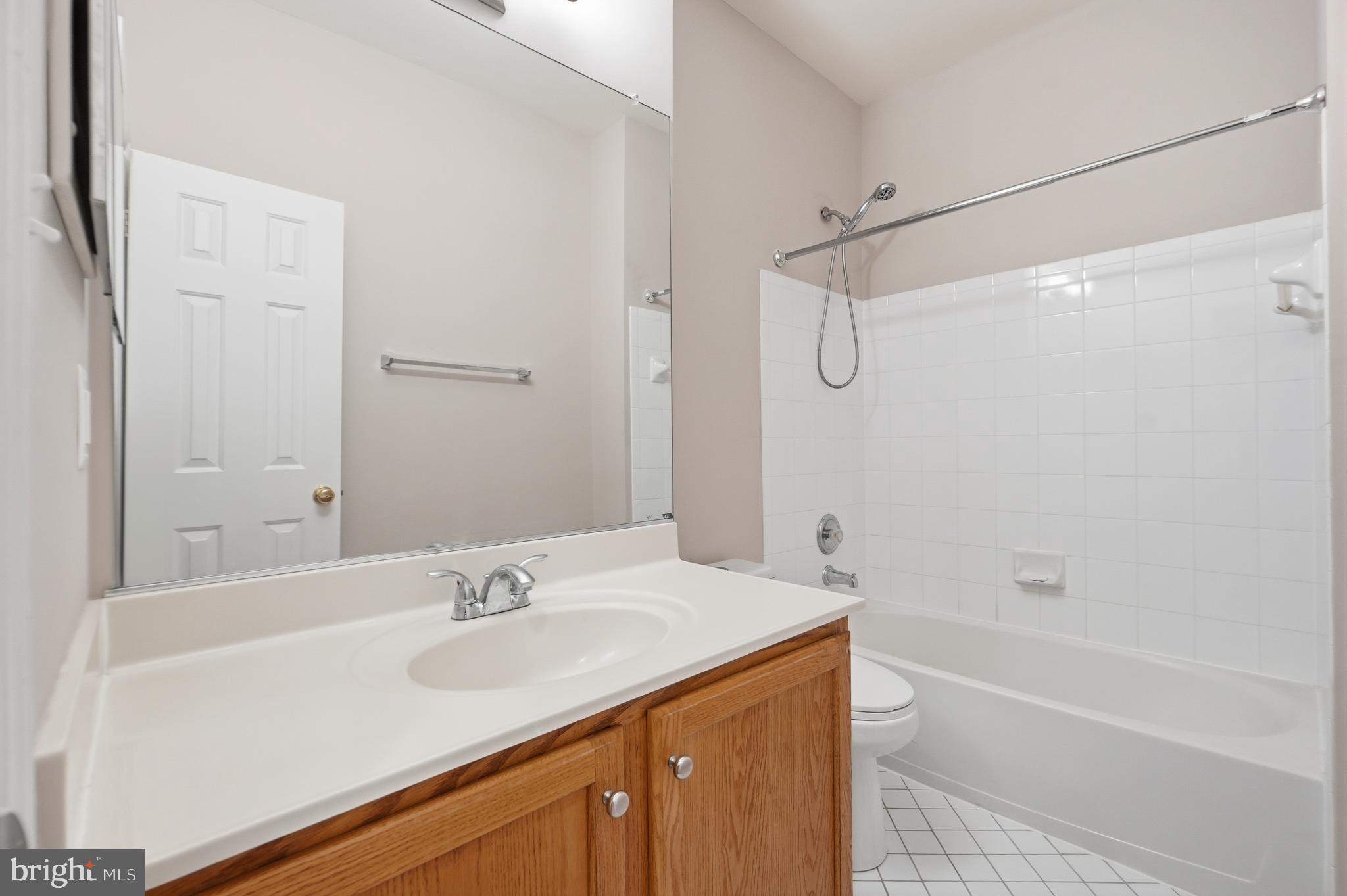 CHURCHILL TOWN SECTOR - Residential