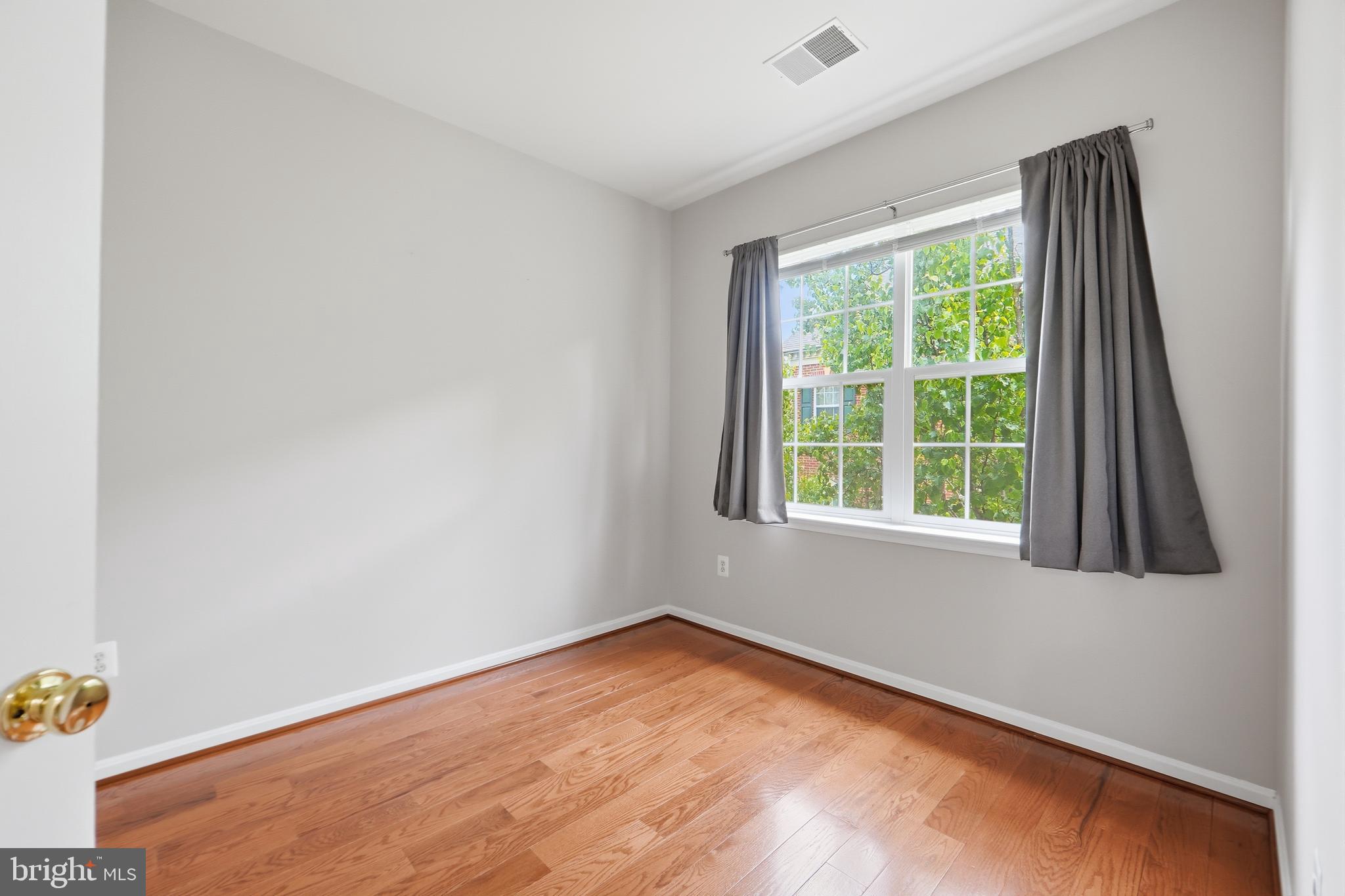 CHURCHILL TOWN SECTOR - Residential