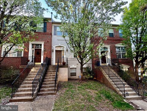 Photo of 13050 Town Commons Drive, GERMANTOWN, MD 20874 (MLS # MDMC2225566)