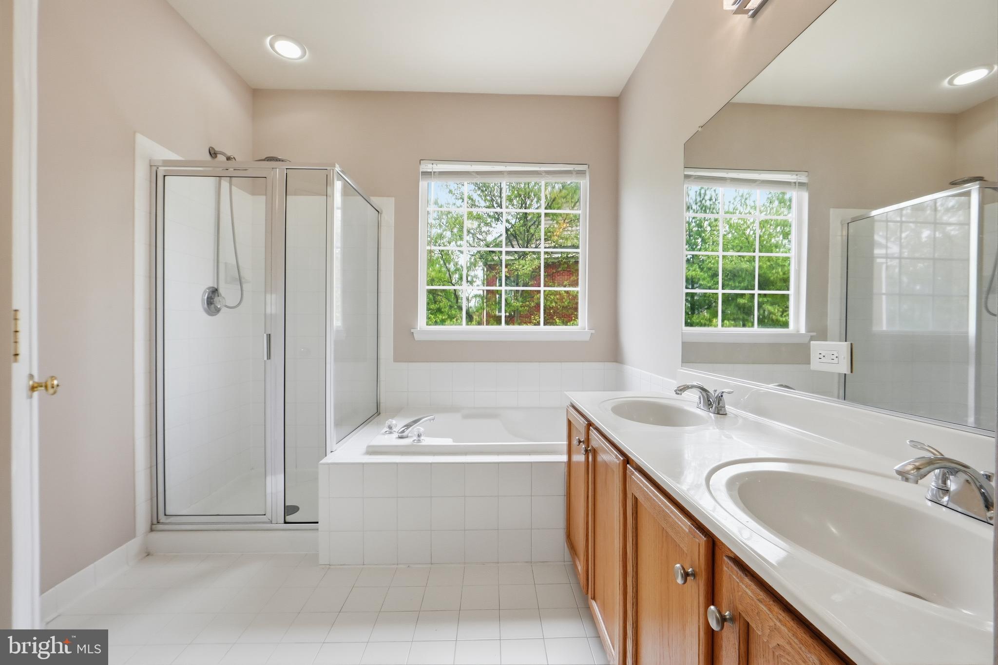 CHURCHILL TOWN SECTOR - Residential