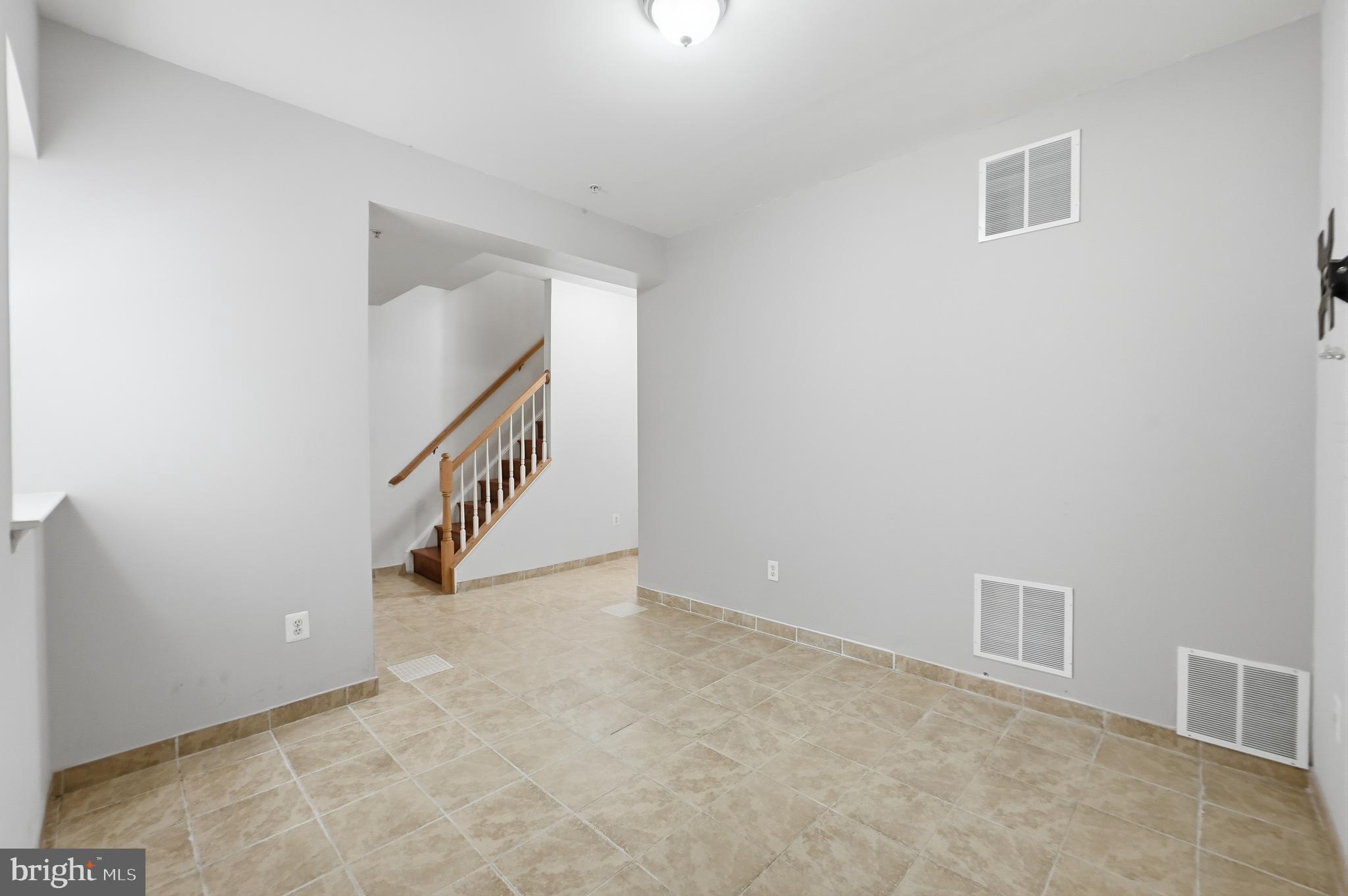 CHURCHILL TOWN SECTOR - Residential