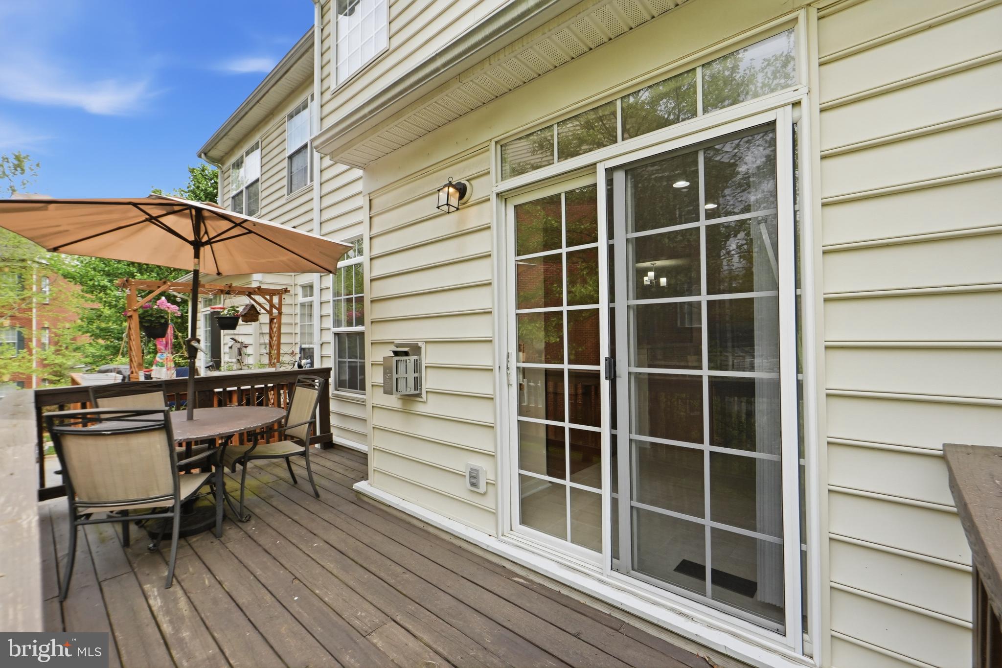 CHURCHILL TOWN SECTOR - Residential