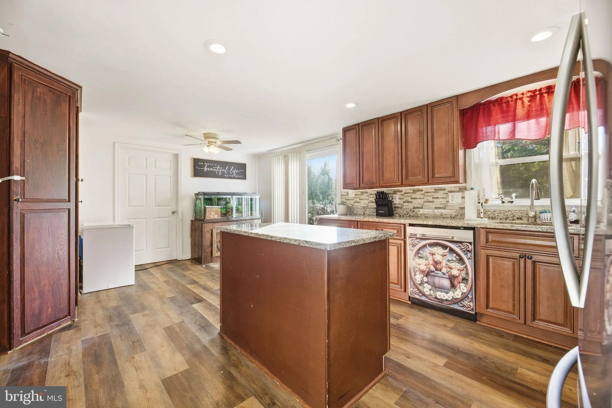 Lexington Park, Maryland 20653, United States, 5 Bedrooms Bedrooms, ,3 BathroomsBathrooms,Residential,Active,241233