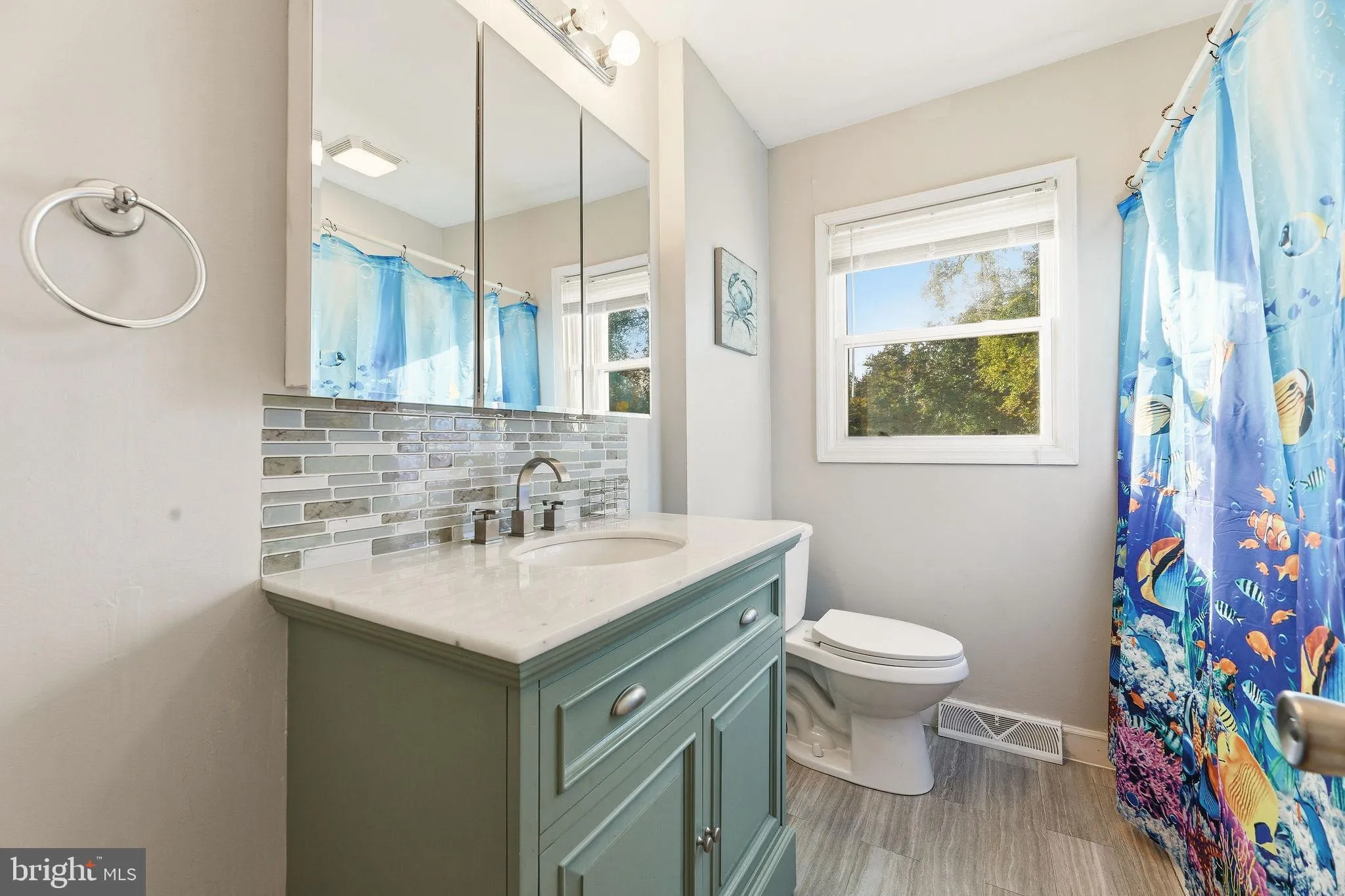 Lexington Park, Maryland 20653, United States, 5 Bedrooms Bedrooms, ,3 BathroomsBathrooms,Residential,Active,241233