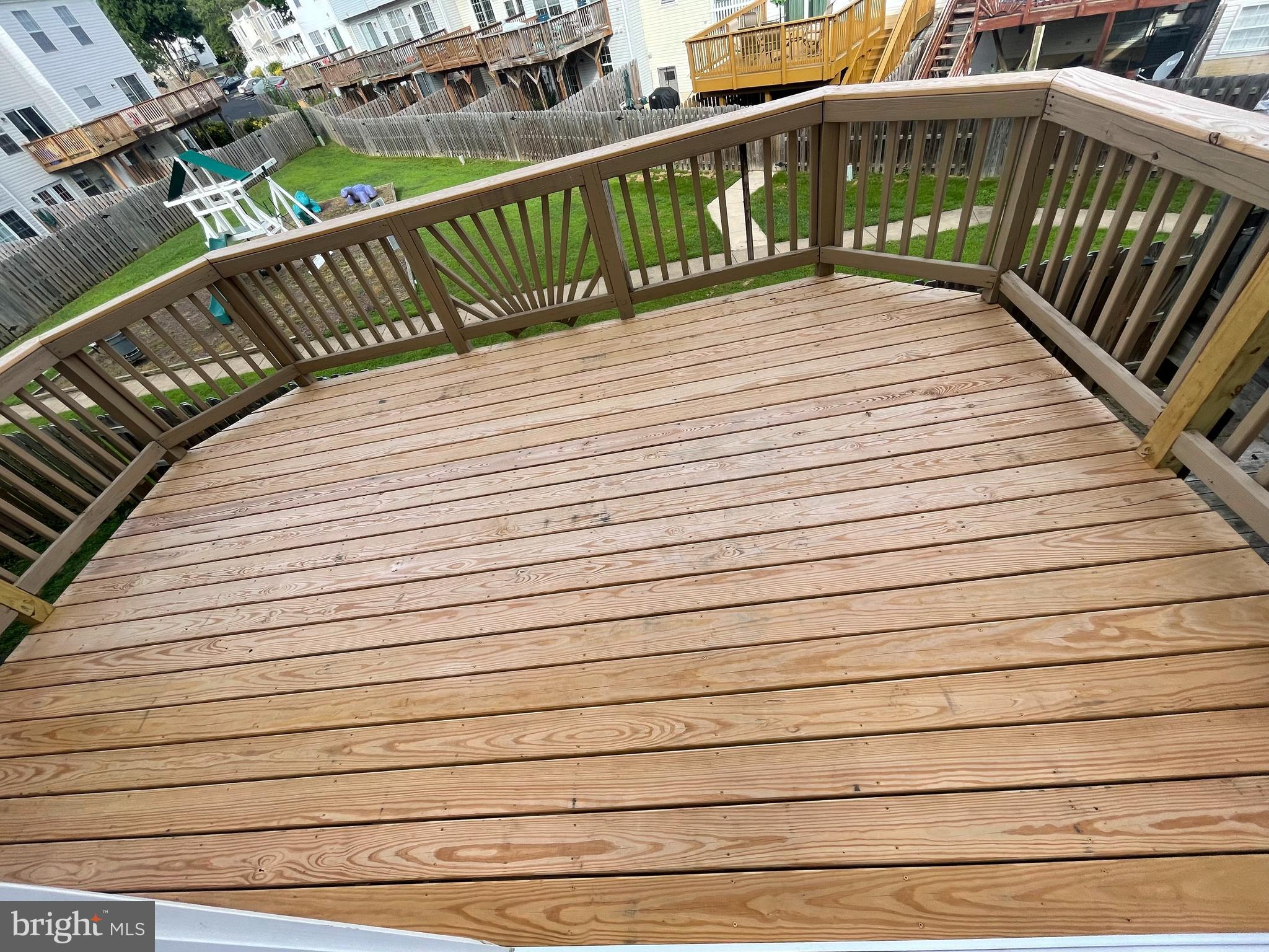 SUNNINGDALE MEADOWS - Residential Lease