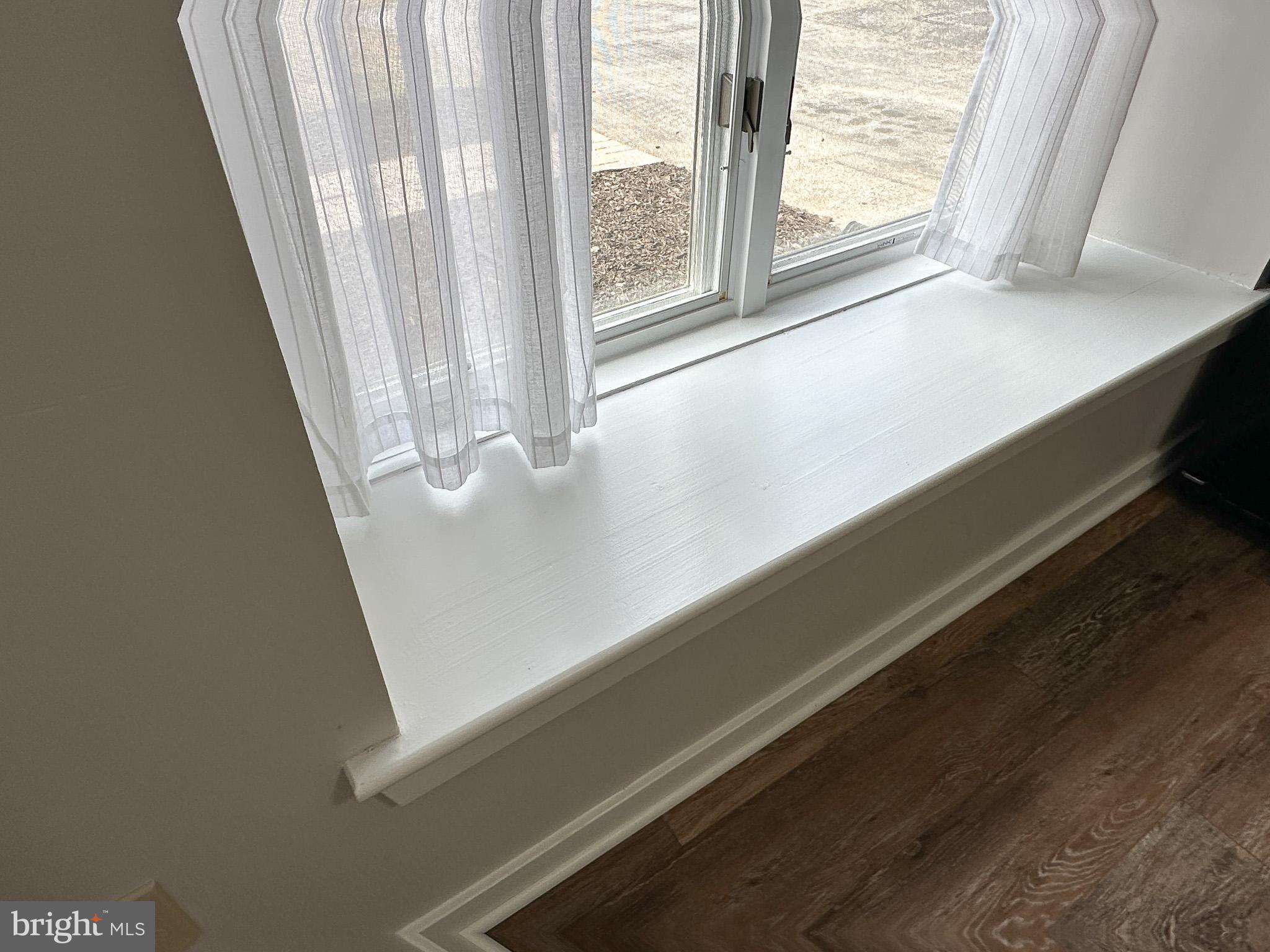 COUNTRY CLUB VALLEY - Residential