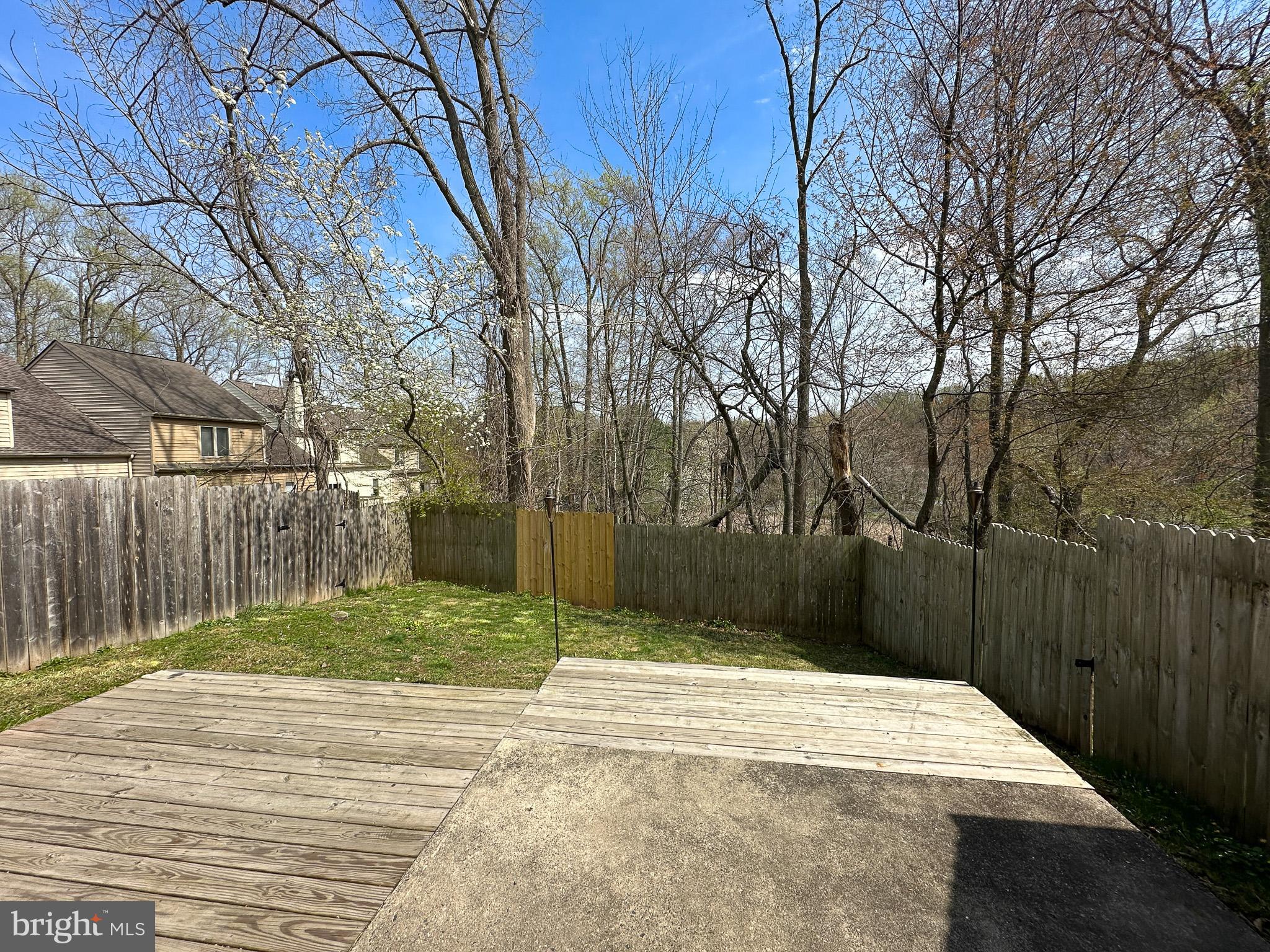 COUNTRY CLUB VALLEY - Residential