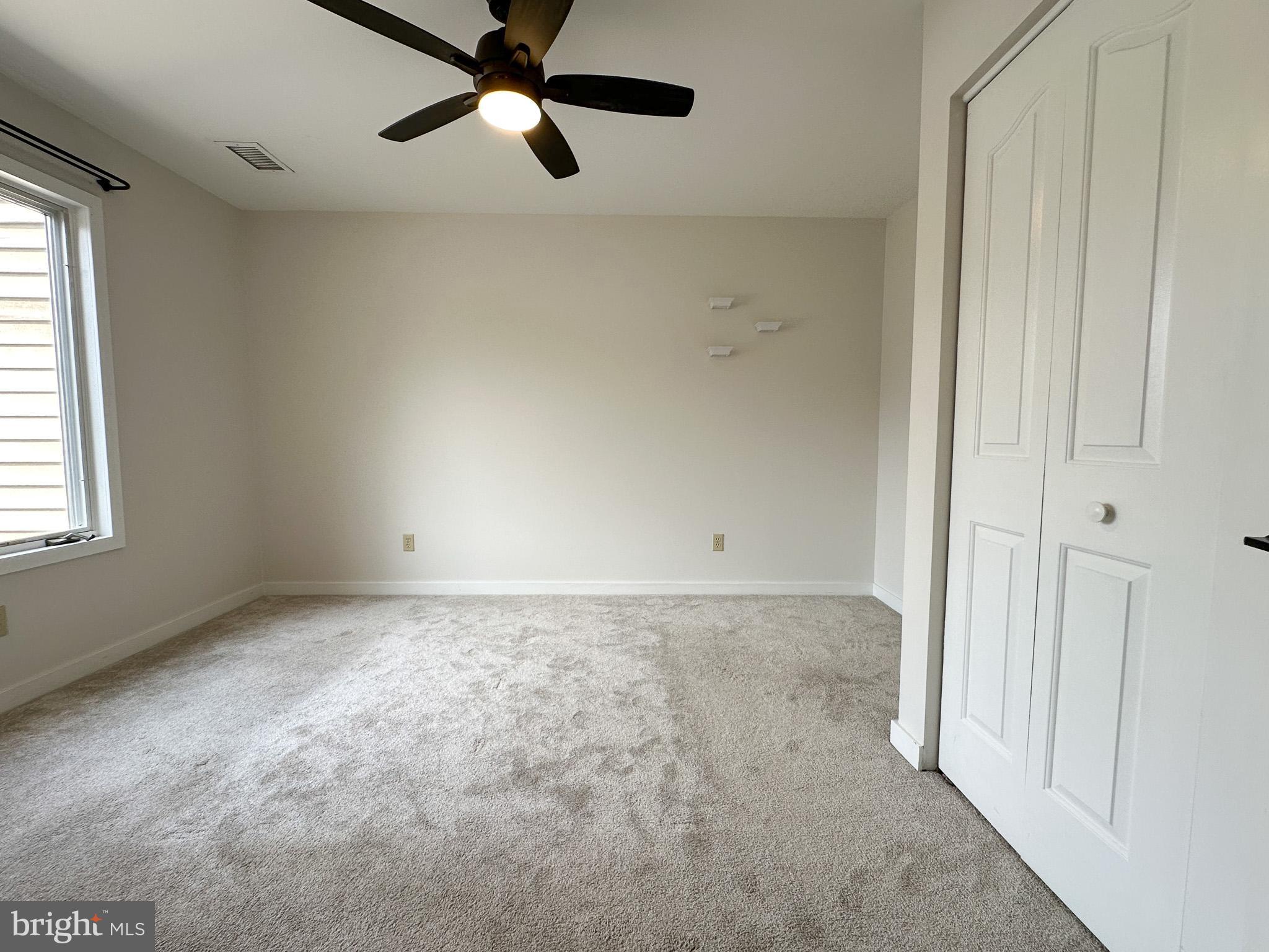 COUNTRY CLUB VALLEY - Residential