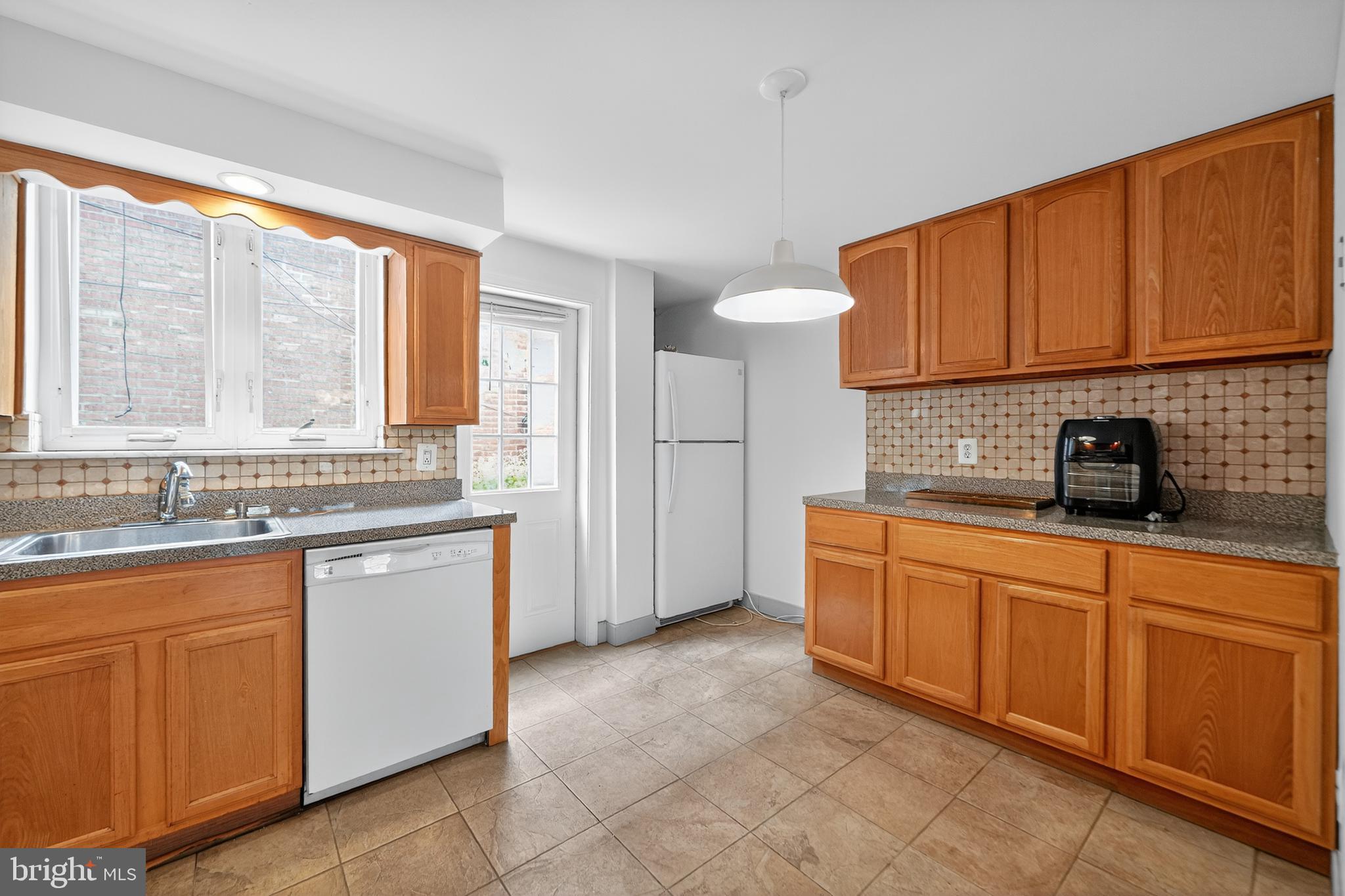 PHILADELPHIA - Residential