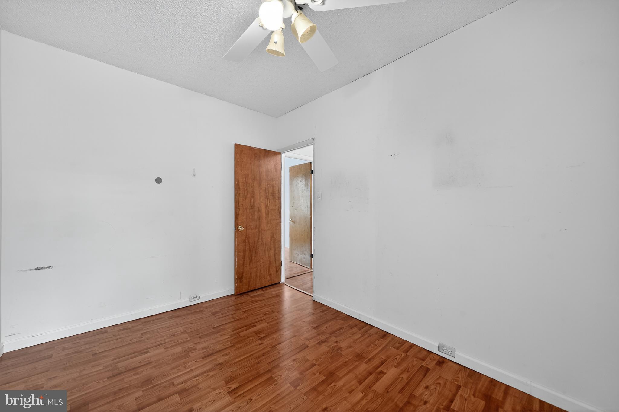 PHILADELPHIA - Residential