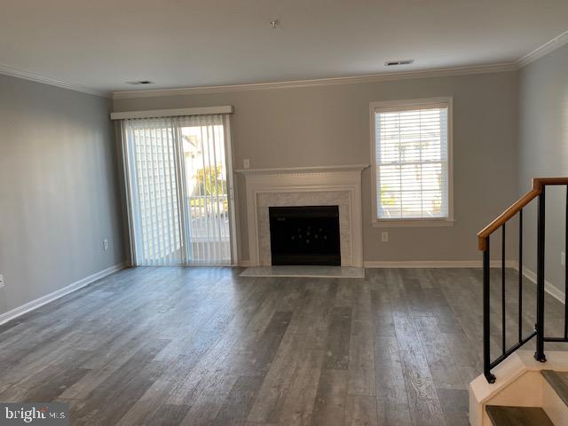 CEDAR GROVE AT CROFTON - Residential Lease