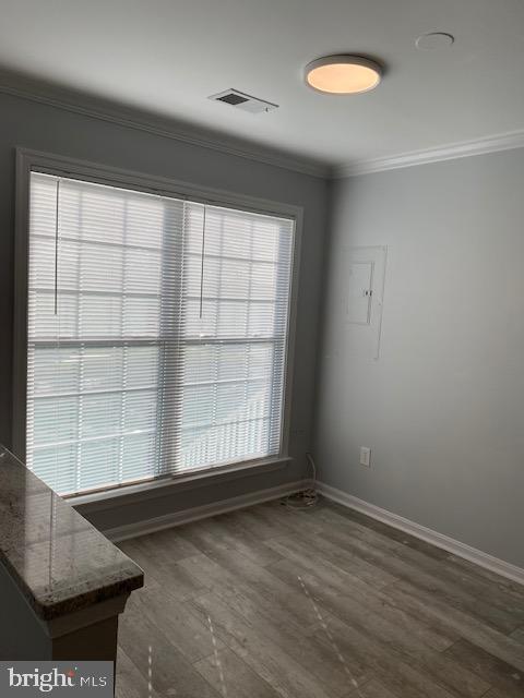 CEDAR GROVE AT CROFTON - Residential Lease