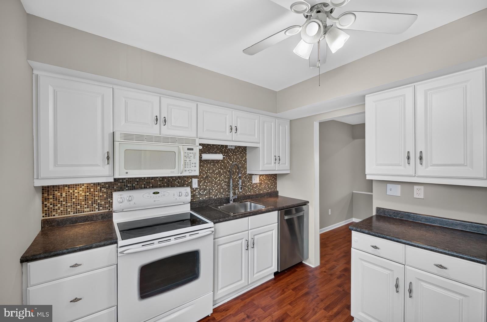 405 MCKEAN COURT