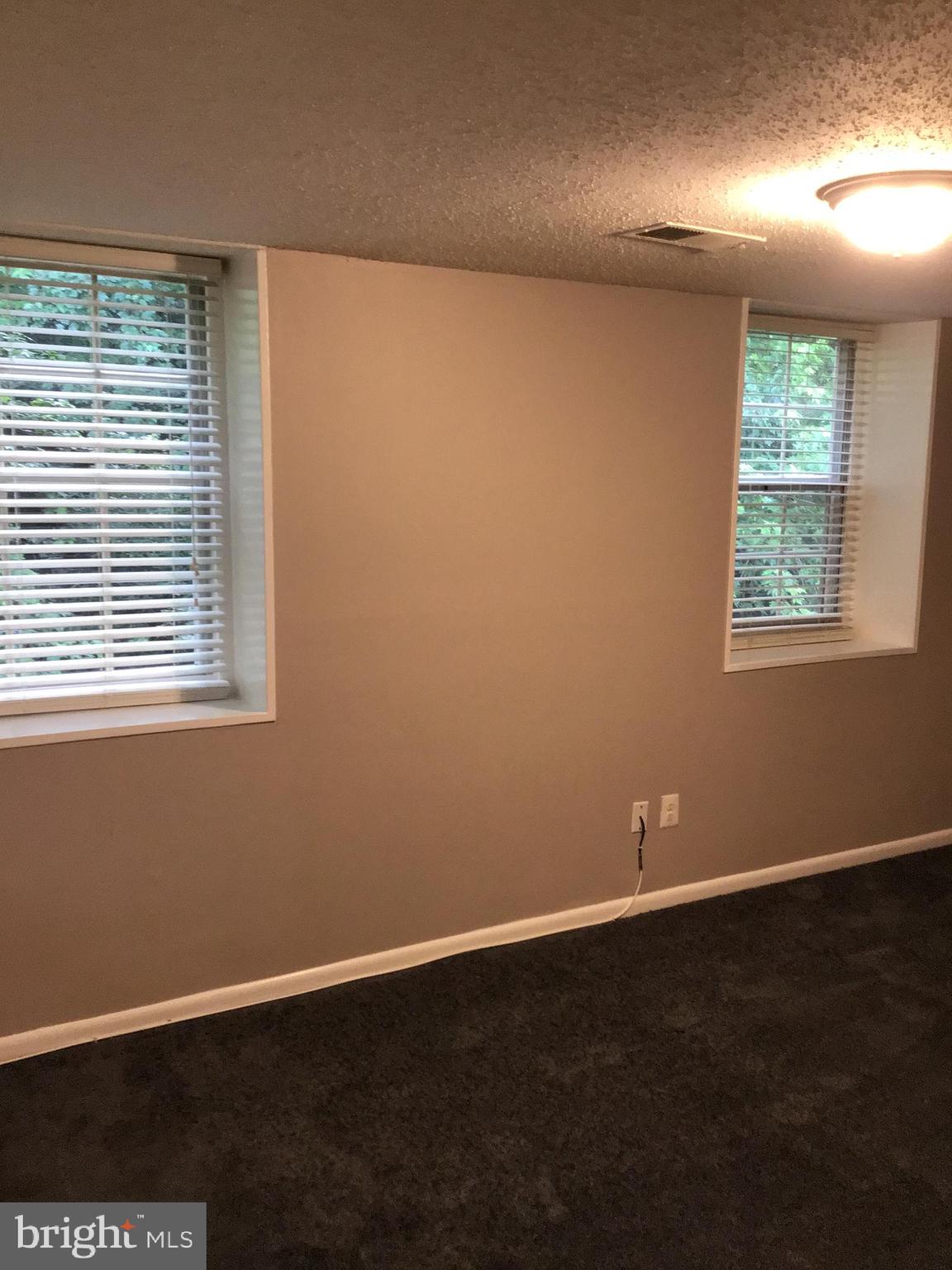 LANDOVER - Residential Lease