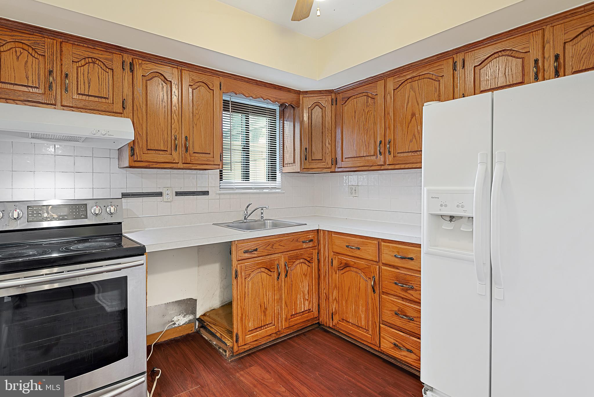 VILLAGE OF LONG REACH - Residential
