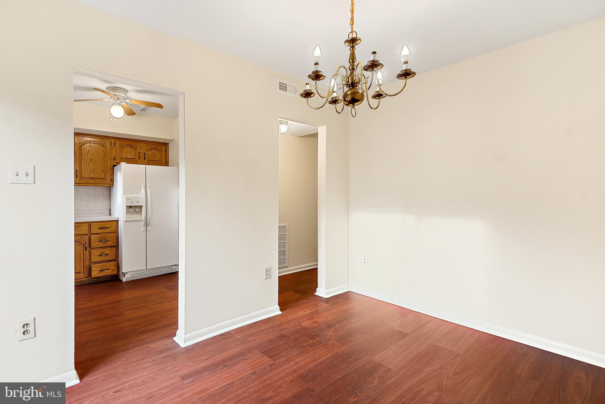 VILLAGE OF LONG REACH - Residential