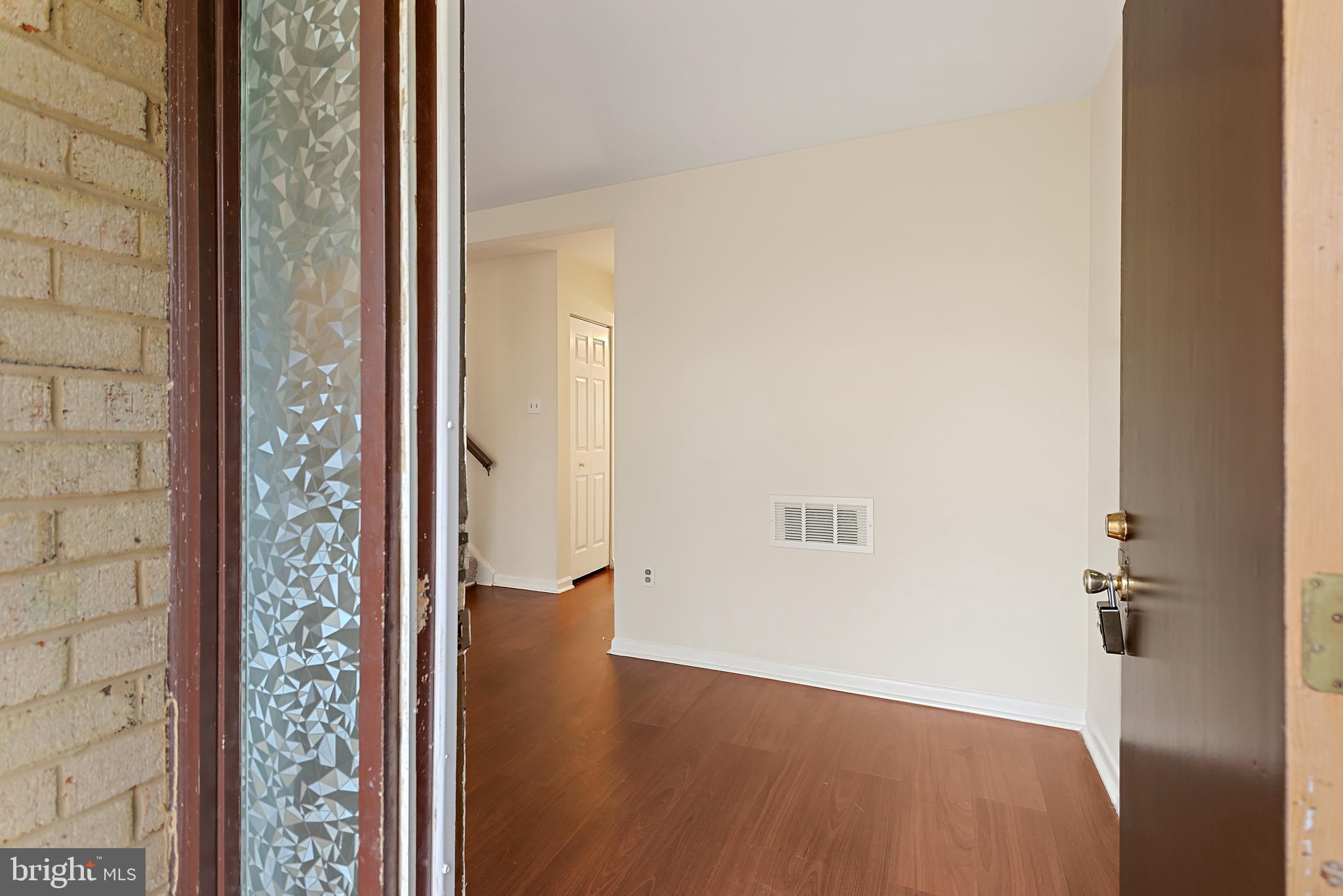VILLAGE OF LONG REACH - Residential