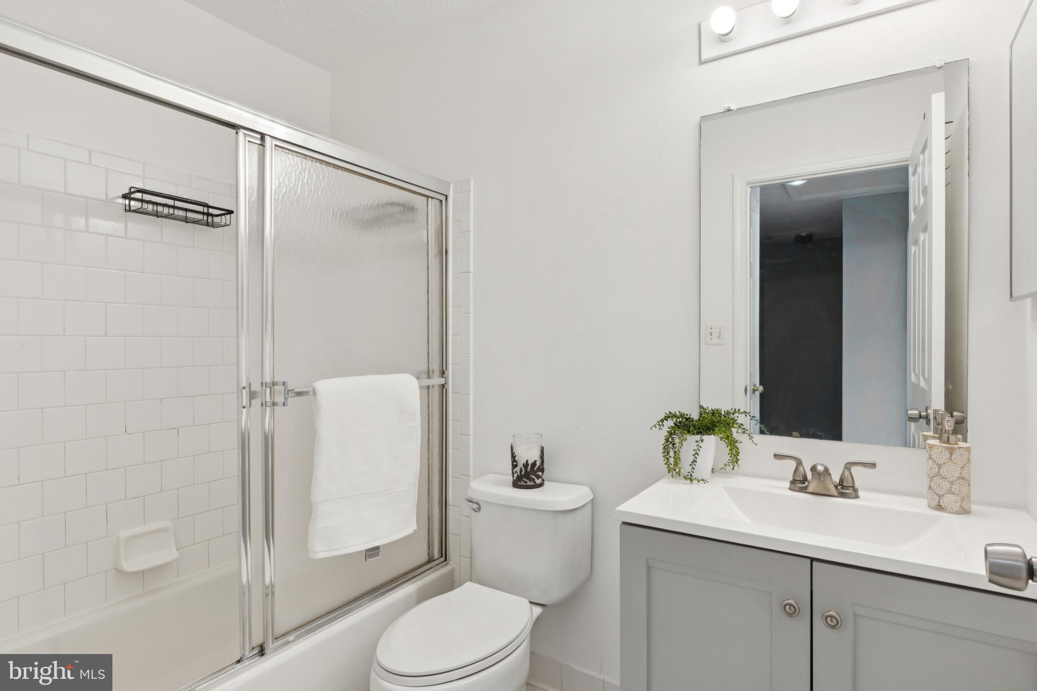 SNOWDEN RIDGE - Residential