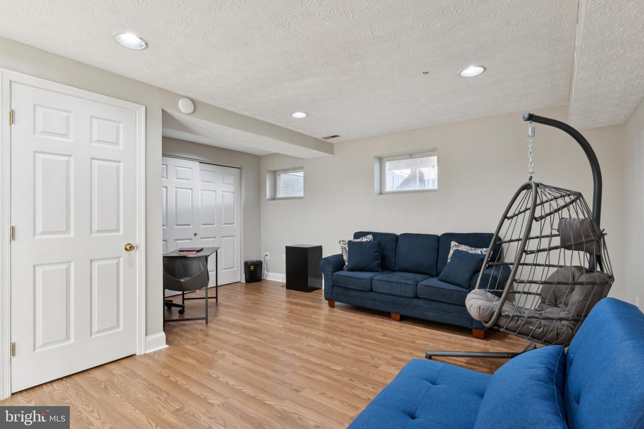 SNOWDEN RIDGE - Residential