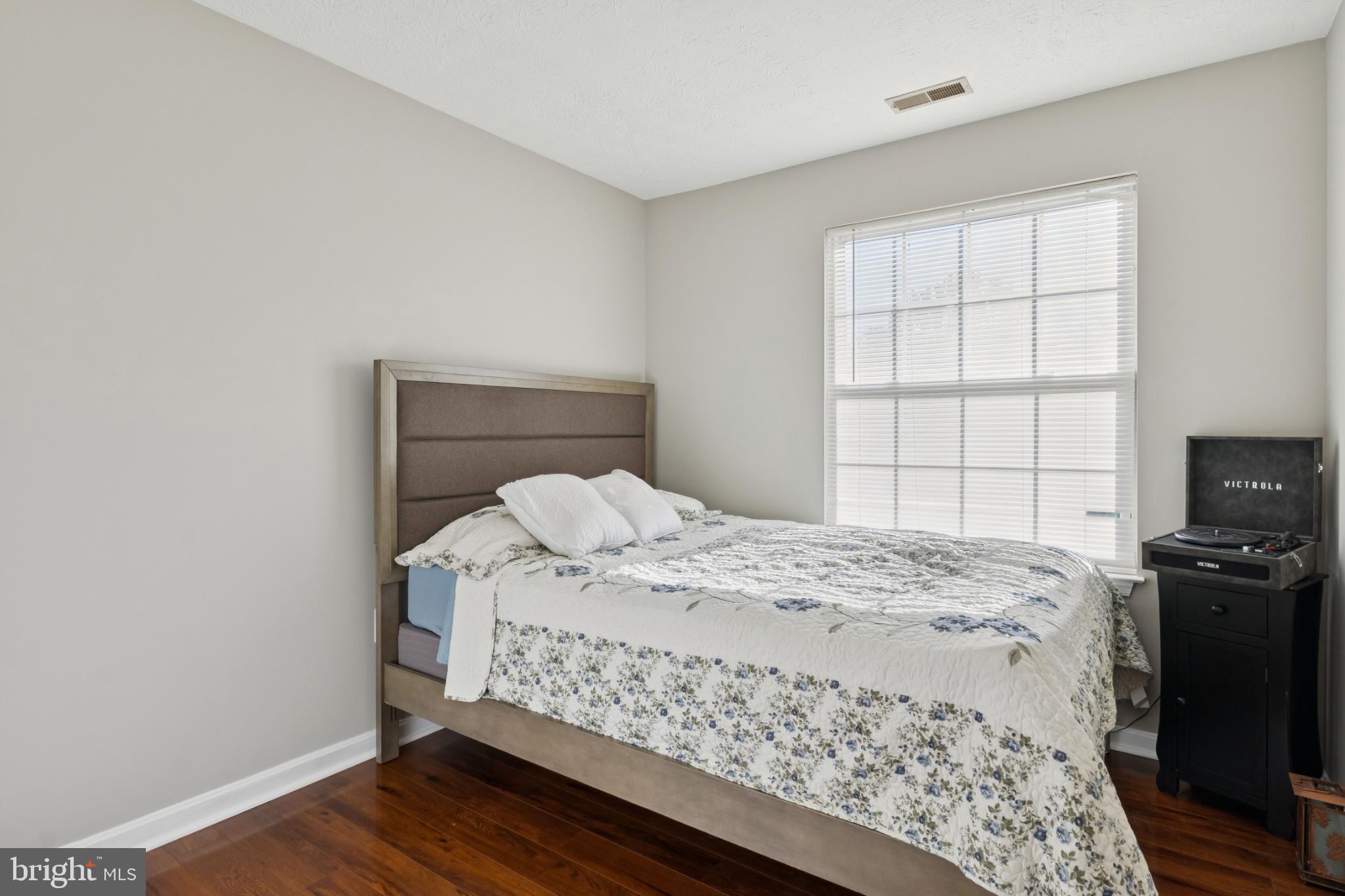 SNOWDEN RIDGE - Residential