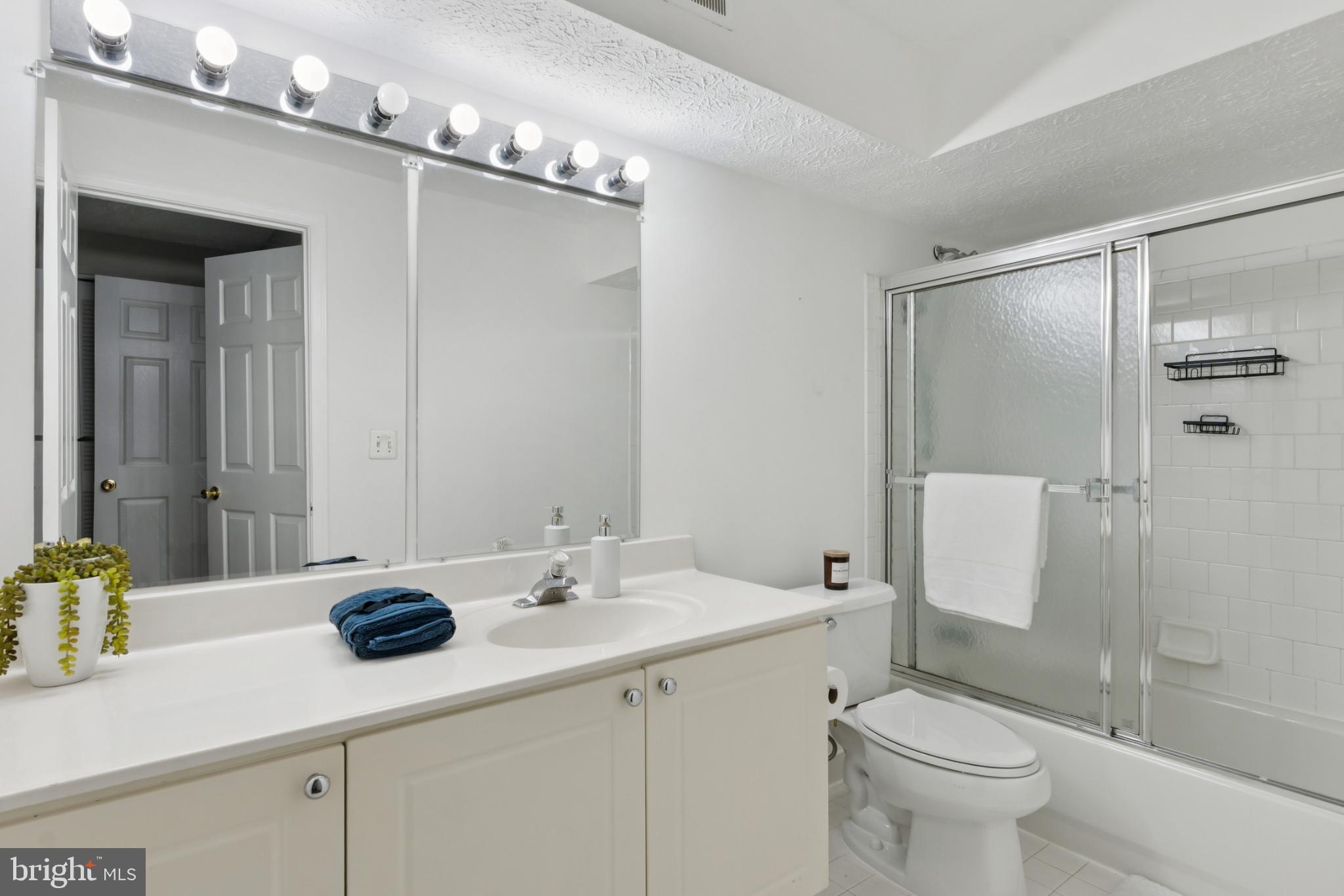 SNOWDEN RIDGE - Residential