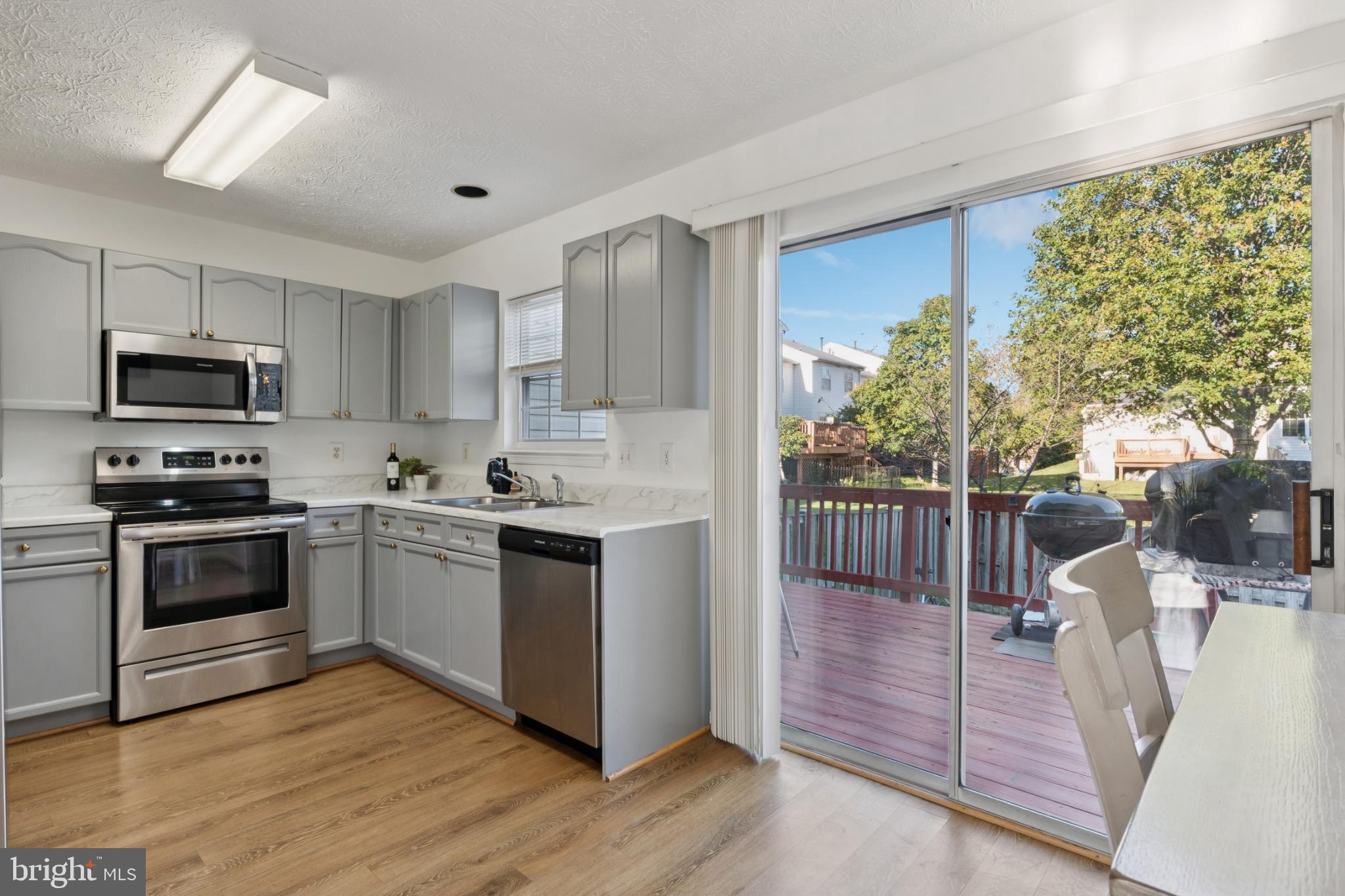 SNOWDEN RIDGE - Residential