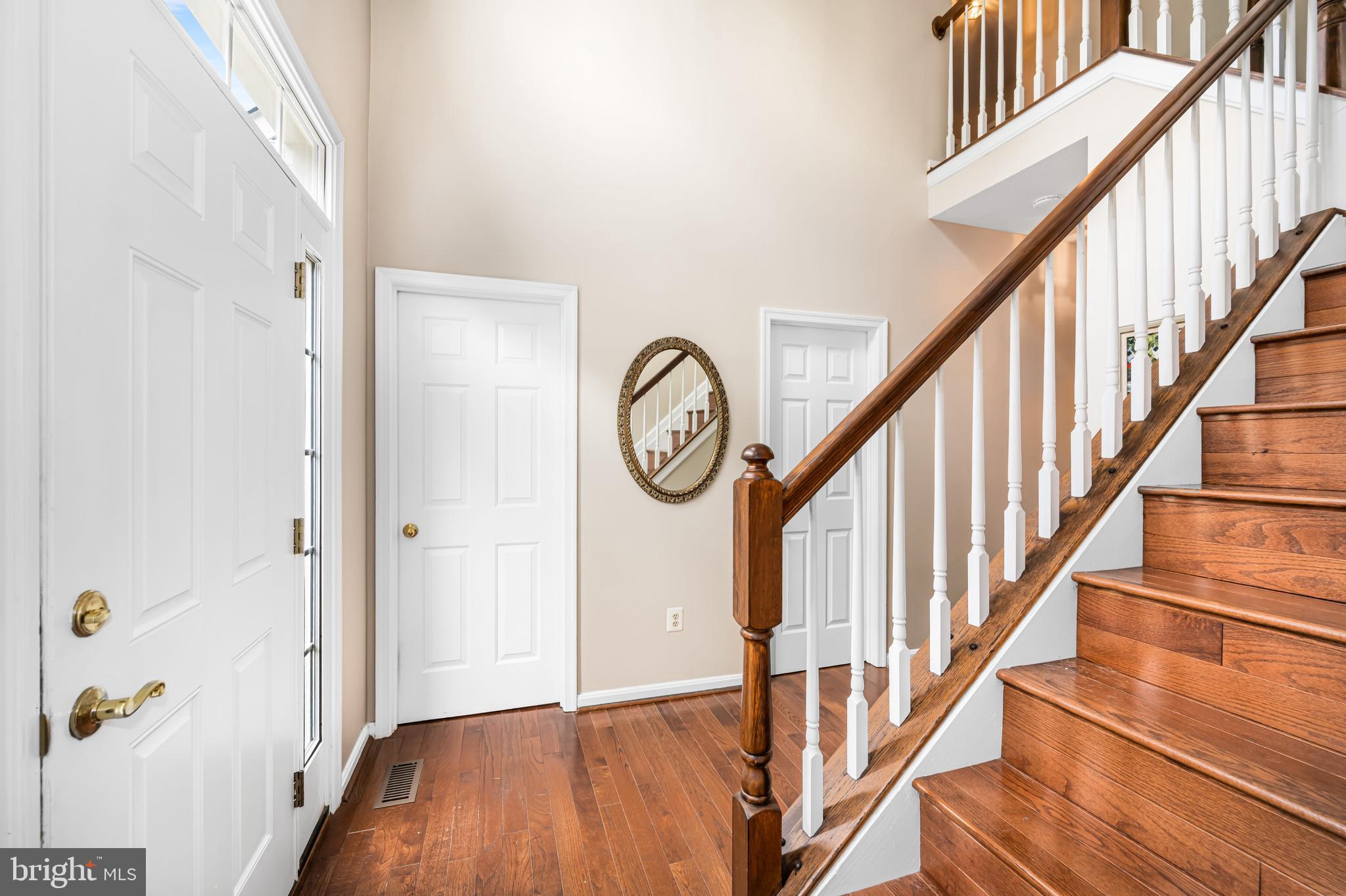 315 CROSS CREEK COURT