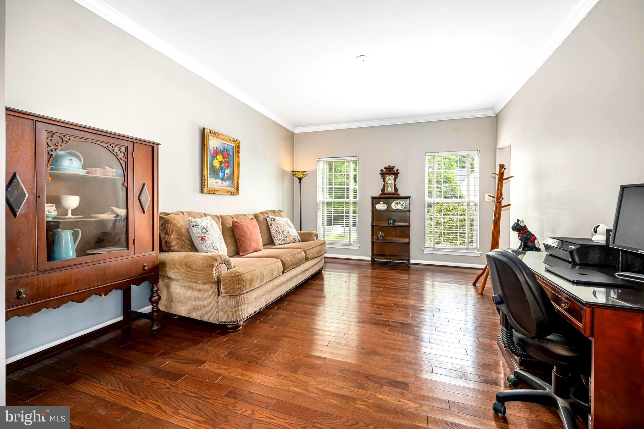 315 CROSS CREEK COURT