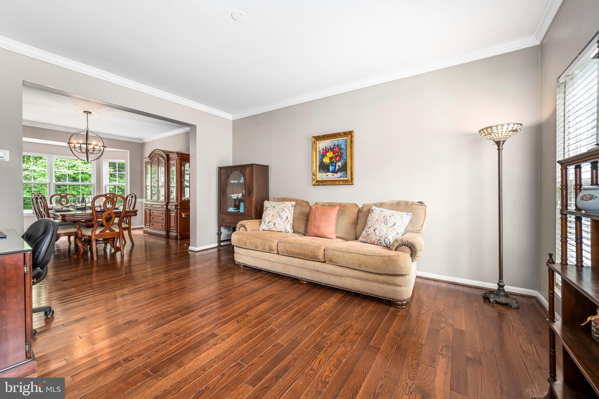 315 CROSS CREEK COURT