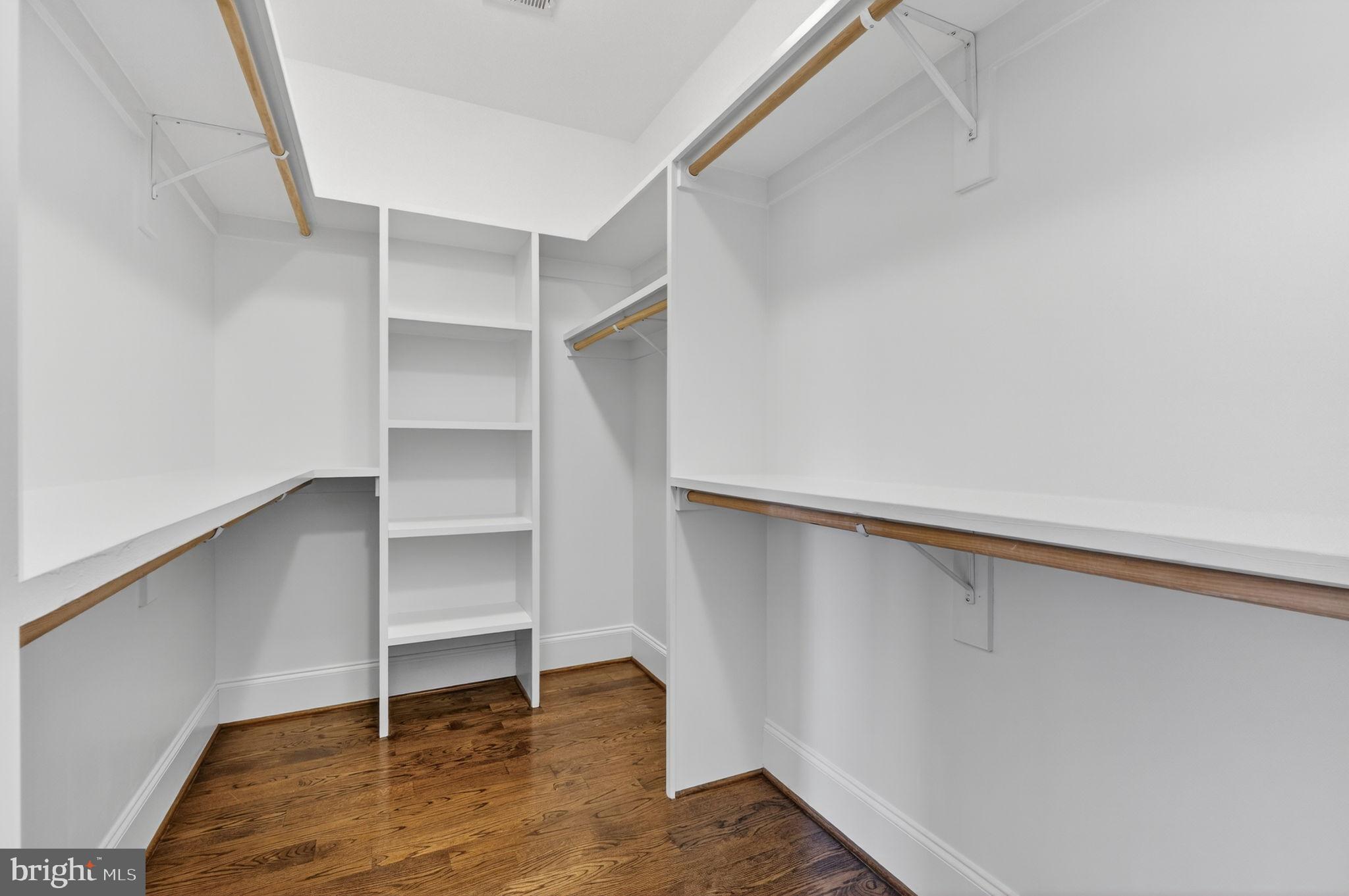 ALCOVA HEIGHTS - Residential