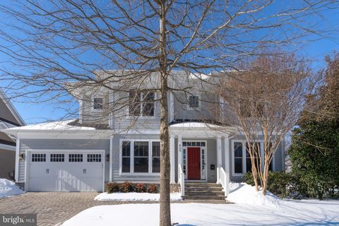 600 S MONROE STREET ARLINGTON VA 22204