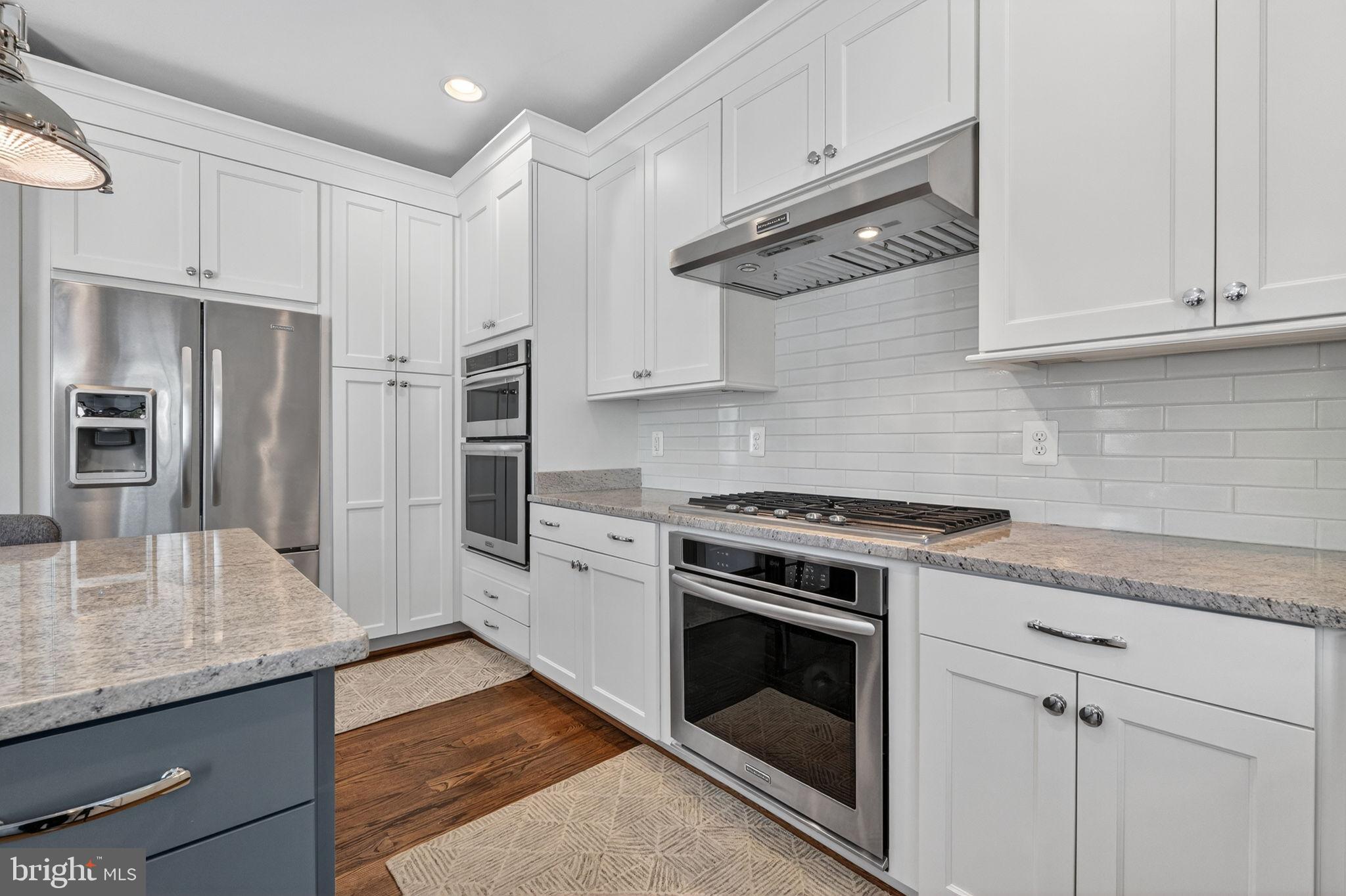 ALCOVA HEIGHTS - Residential