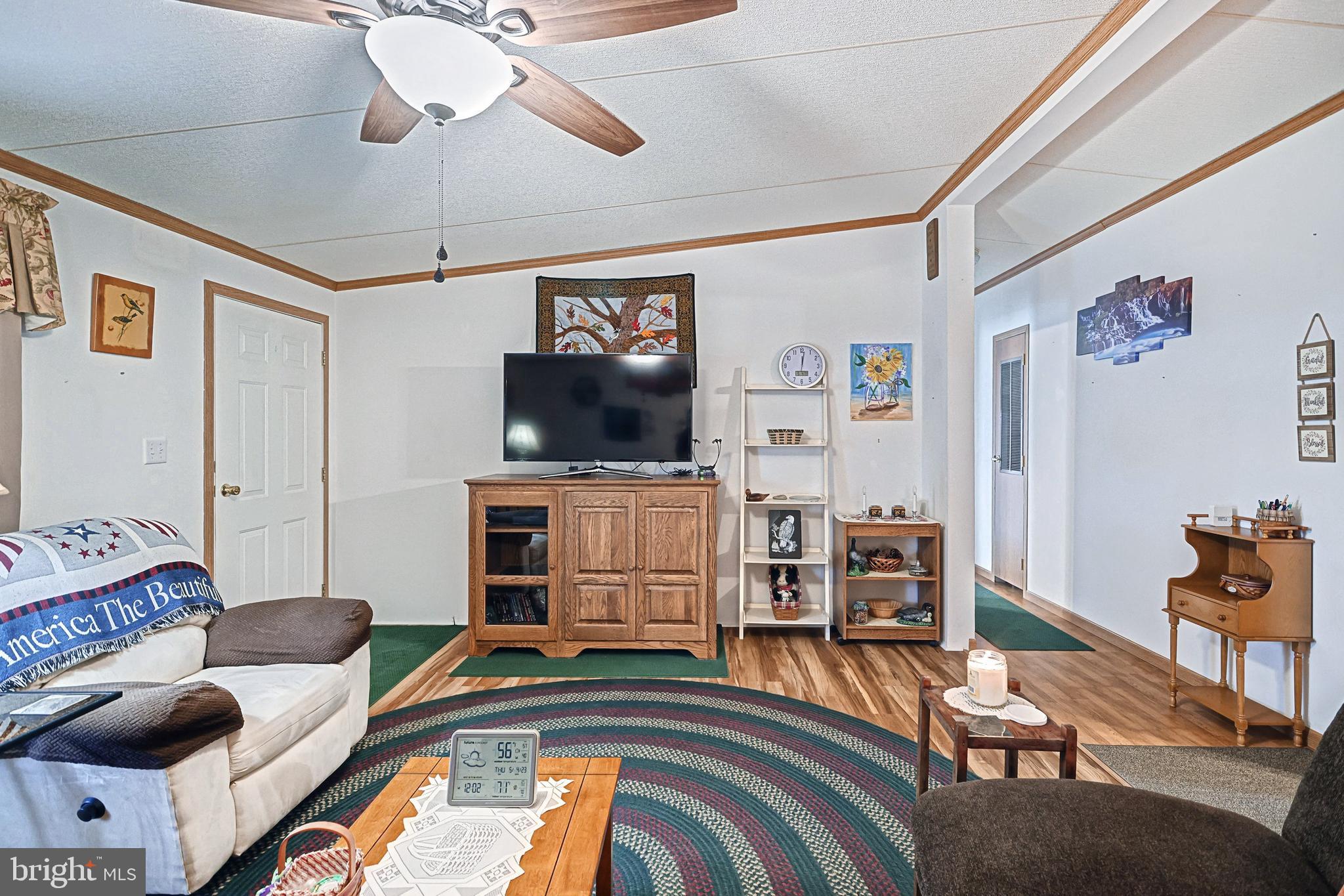 PINE RUN RETIREMENT COMMUNITY - Residential