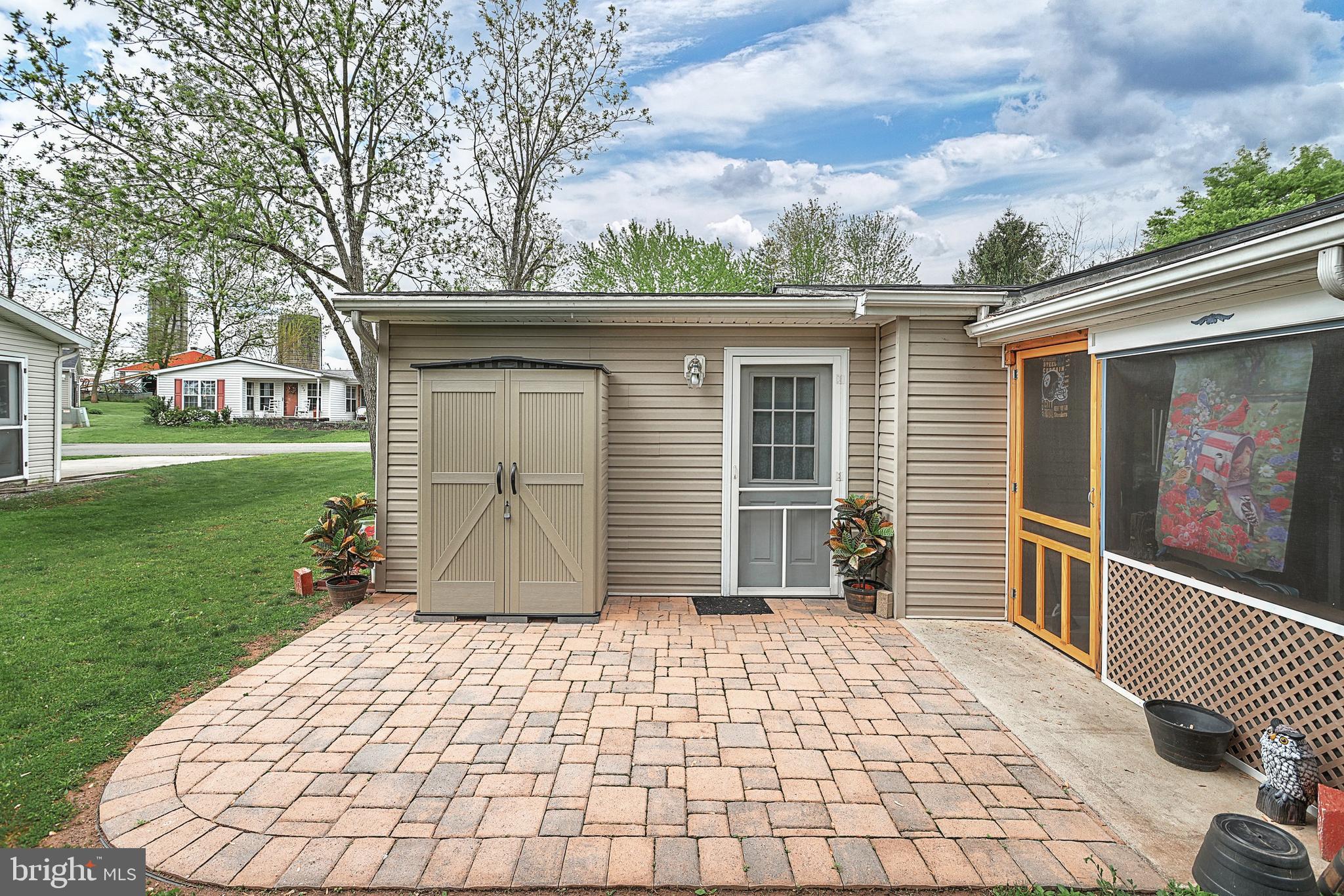 PINE RUN RETIREMENT COMMUNITY - Residential